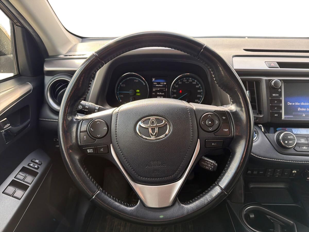Billede af Toyota RAV4 2,5 Hybrid H3 Safety Sense 4x2 197HK 5d 6g Aut.