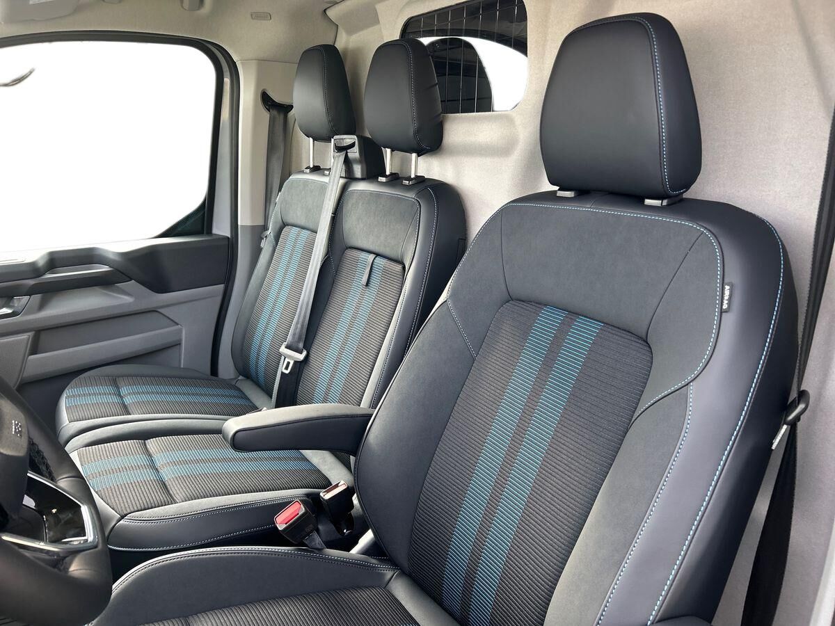Billede af Ford E-Transit Custom 340 L2H1 EL Sport 286HK Van Aut.