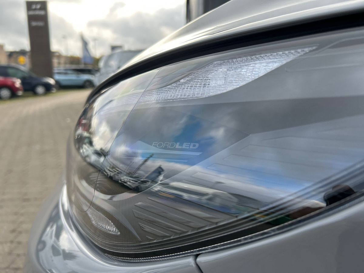 Billede af Ford E-Transit Custom 340 L2H1 EL Sport 286HK Van Aut.