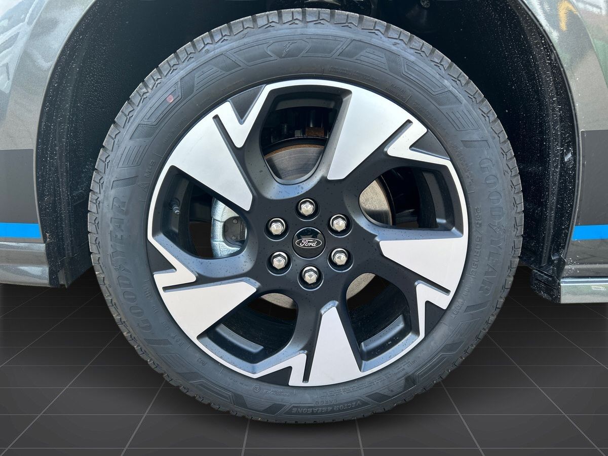 Billede af Ford E-Transit Custom 340 L2H1 EL Sport 286HK Van Aut.