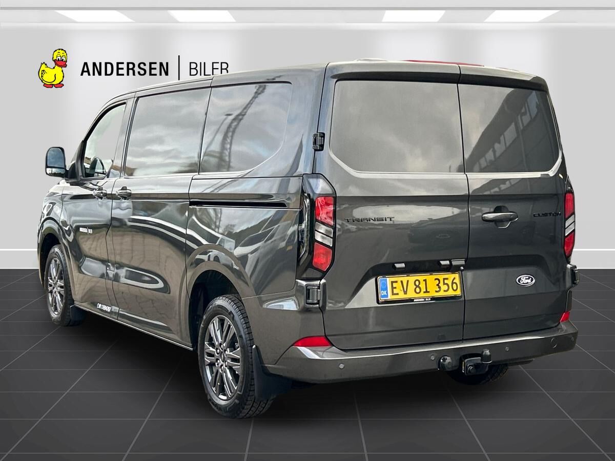 Billede af Ford Transit Custom 320 L1H1 2,0 EcoBlue Limited 170HK Van 8g Aut.