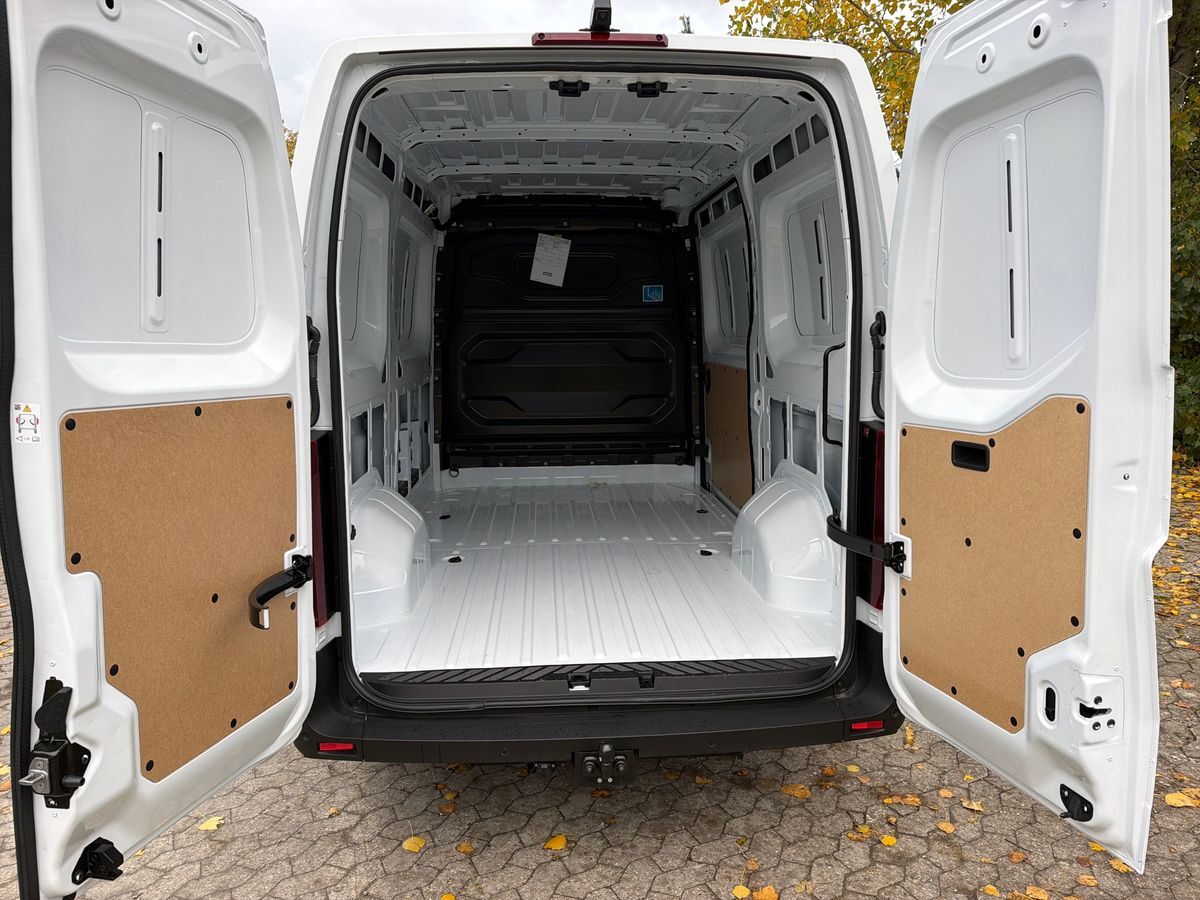 Billede af Nissan Interstar L2H2 2,0 DCi Tekna 150HK Van 6g