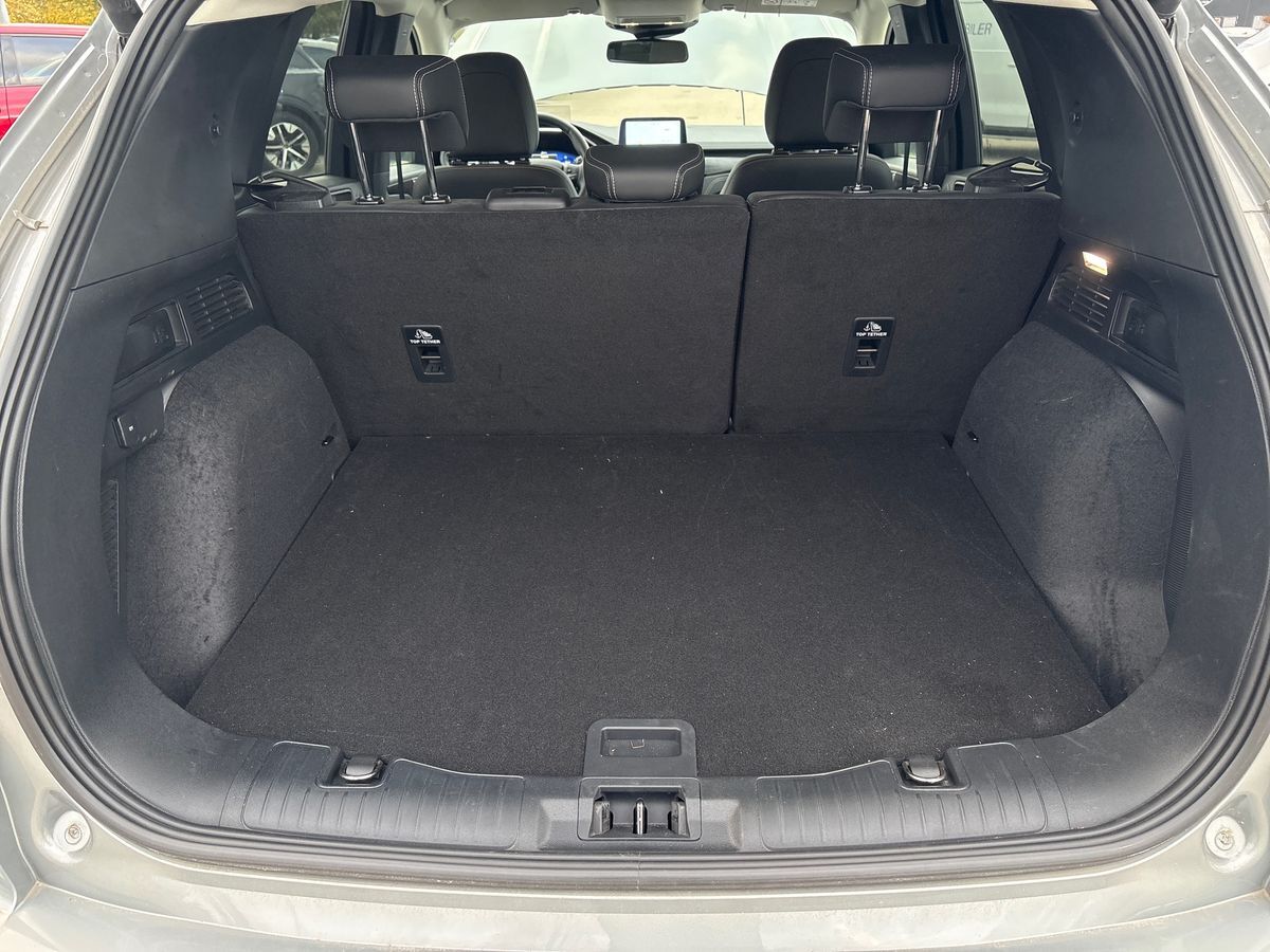 Billede af Ford Kuga 2,5 Plugin-hybrid Vignale CVT 225HK 5d Trinl. Gear
