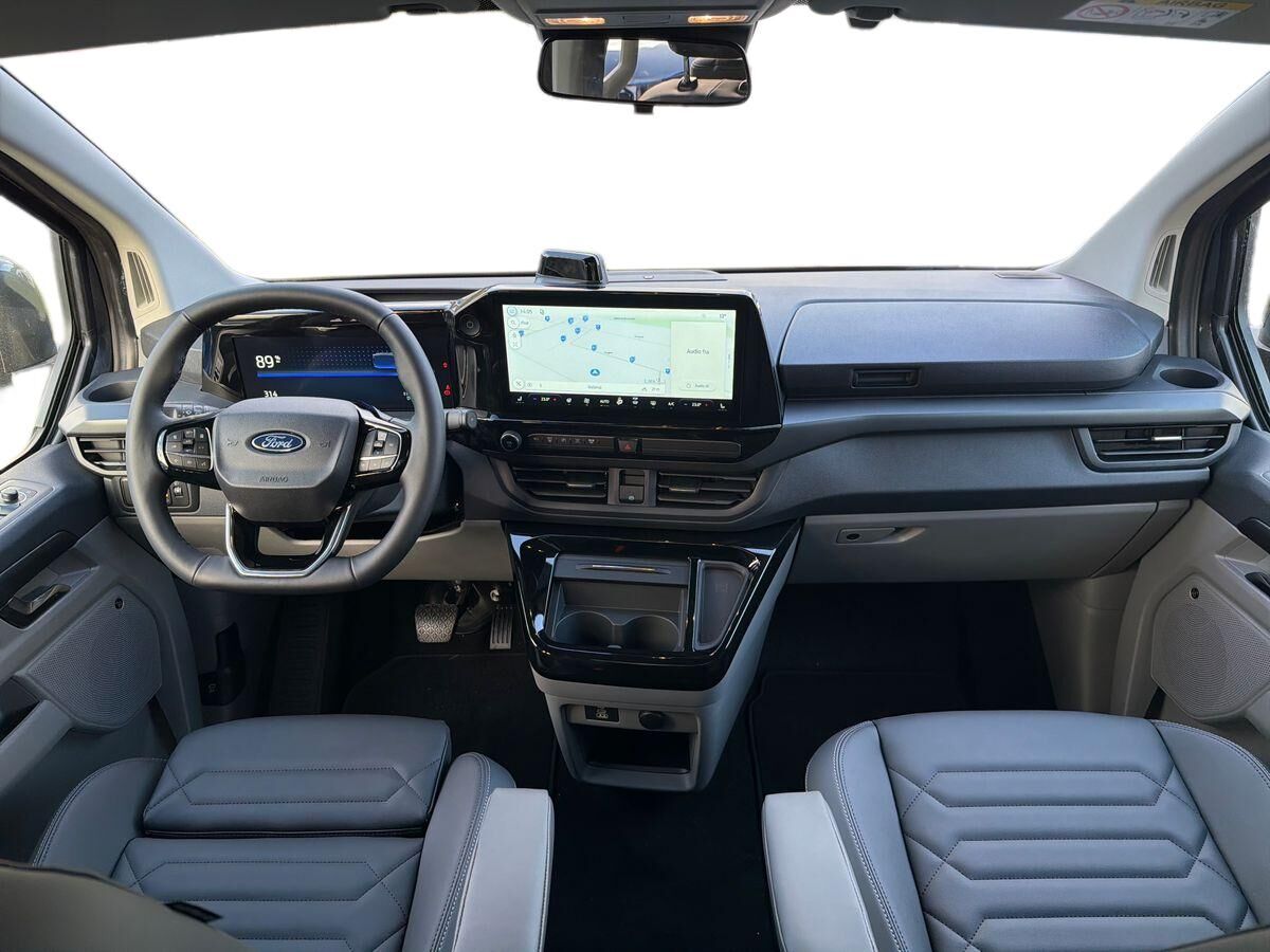 Billede af Ford E-Tourneo Custom 340 L1H1 EL Titanium X 218HK Aut.