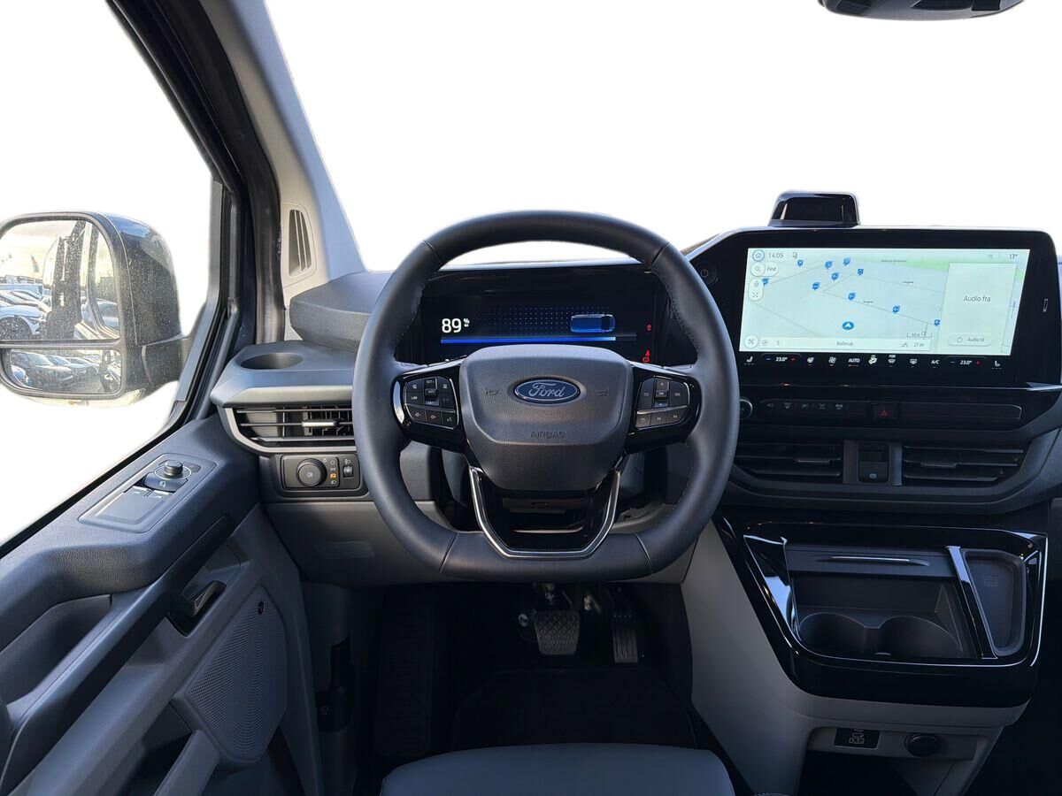 Billede af Ford E-Tourneo Custom 340 L1H1 EL Titanium X 218HK Aut.