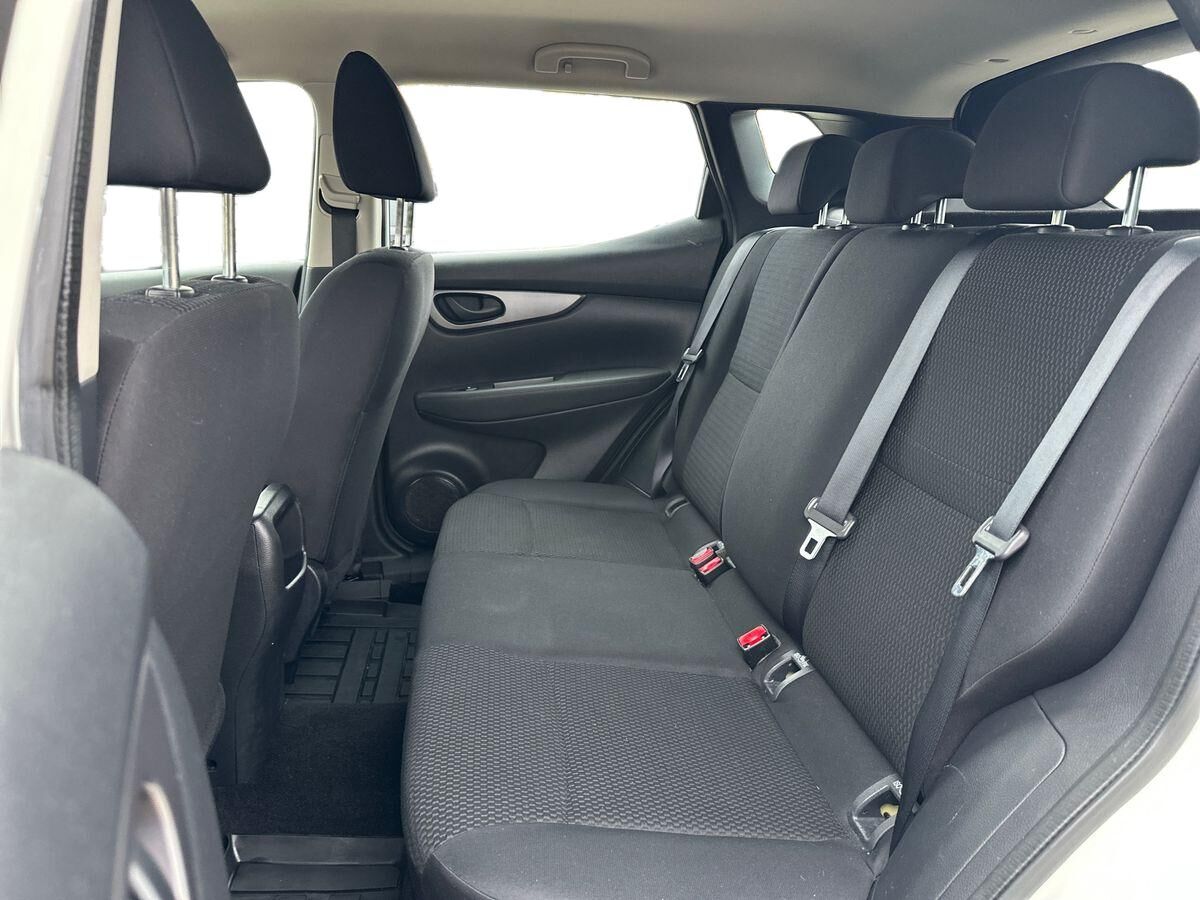 Billede af Nissan Qashqai 1,3 Dig-T Visia 140HK 5d 6g