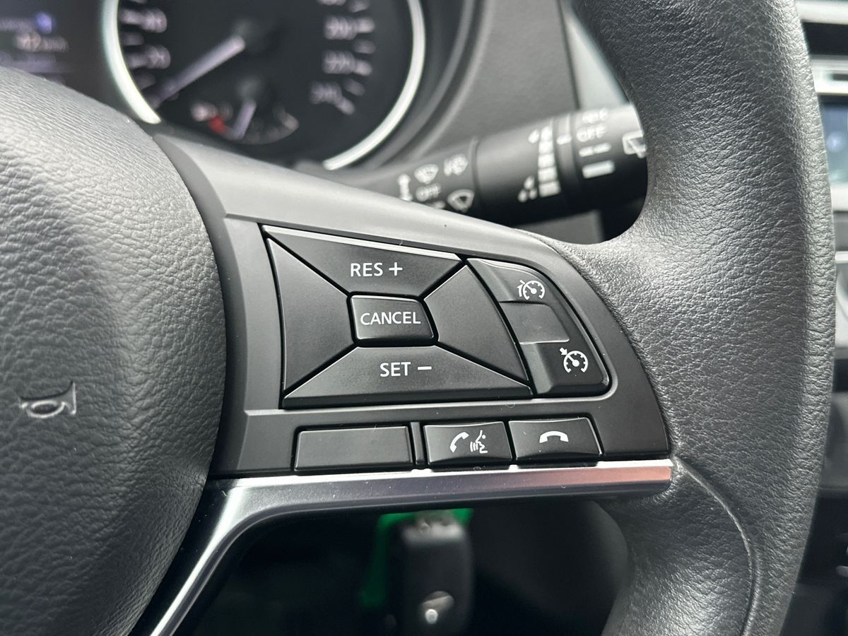 Billede af Nissan Qashqai 1,3 Dig-T Visia 140HK 5d 6g