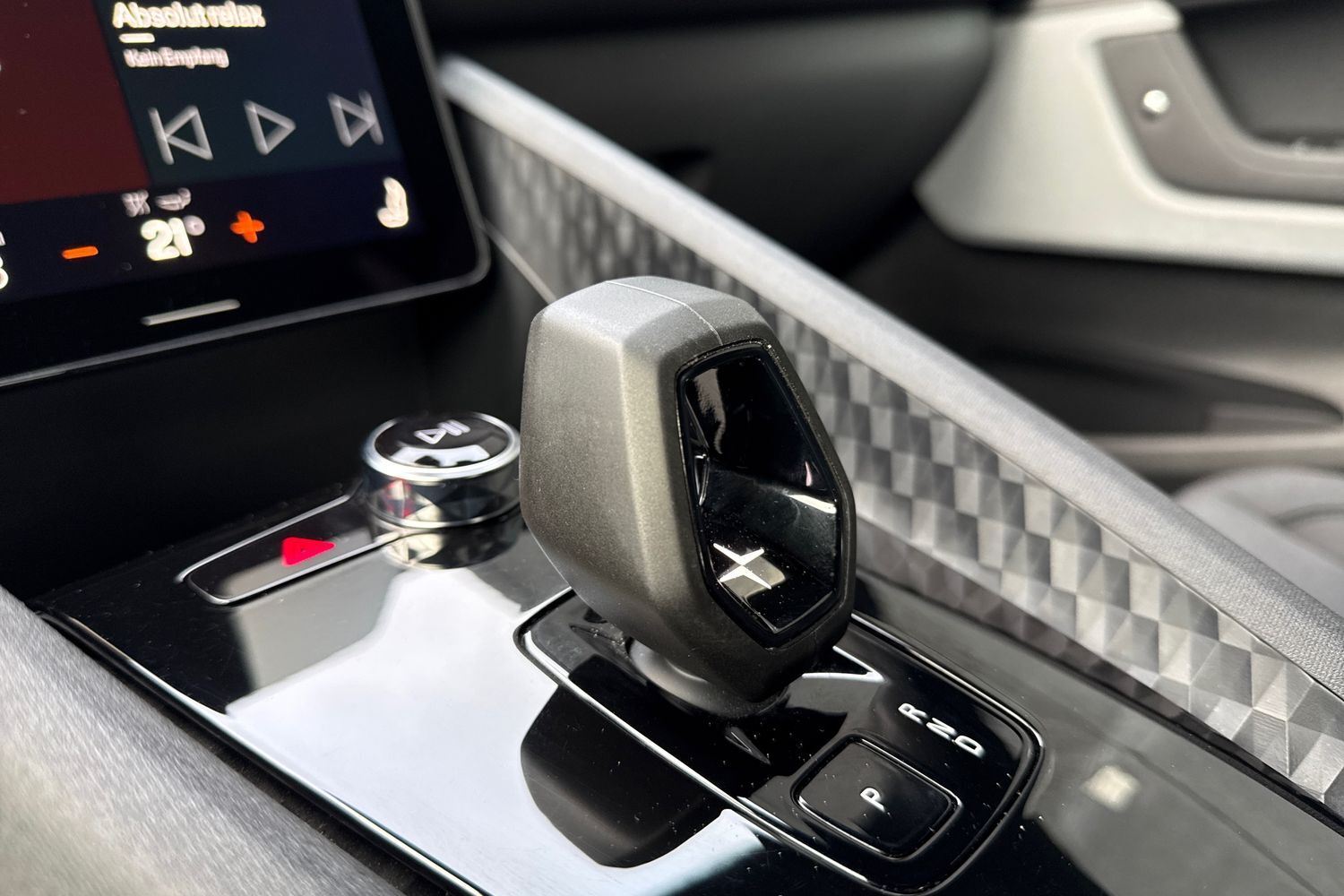 Billede af Polestar 2 EL Long Range Single motor Plus 231HK 5d Aut.