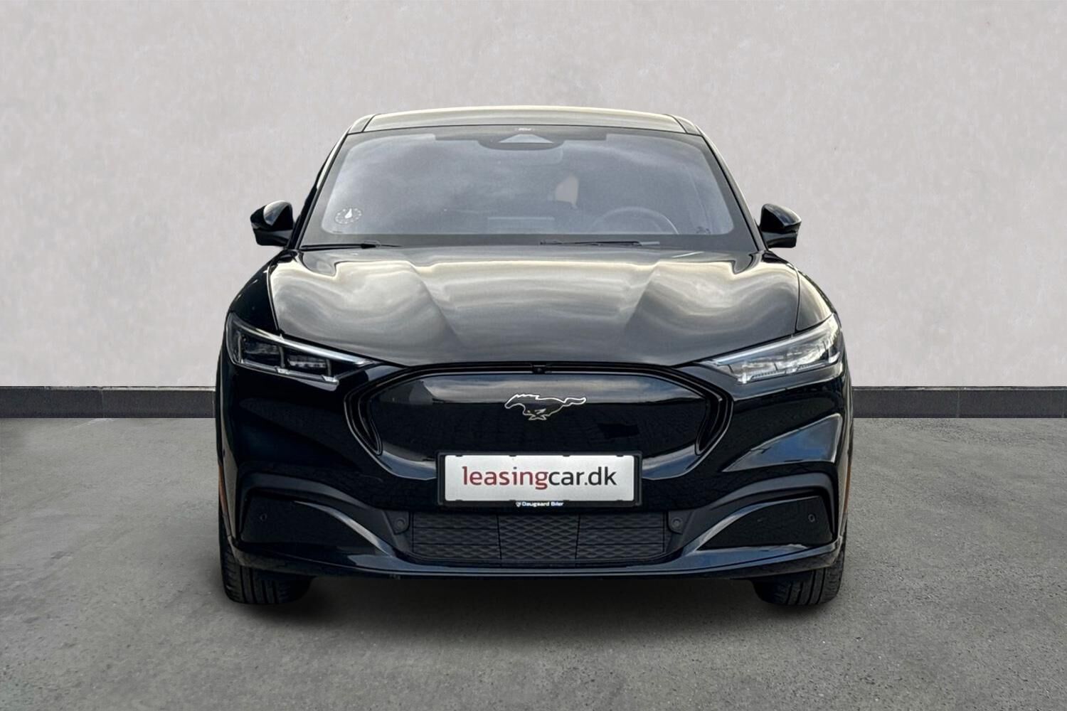Billede af Ford Mustang Mach-E EL SR Premium AWD 269HK 5d Aut.