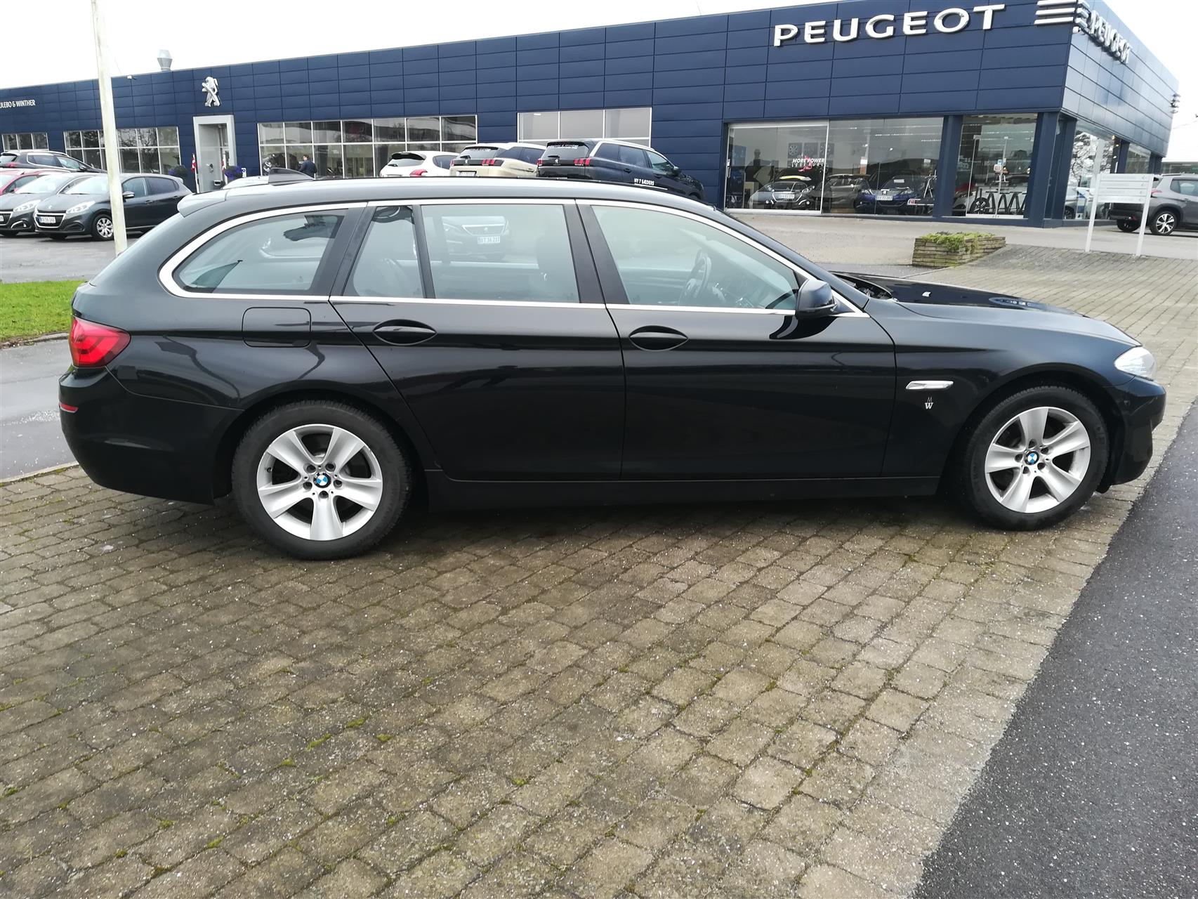 Billede af BMW 520d Touring 2,0 D 184HK Stc 8g Aut.