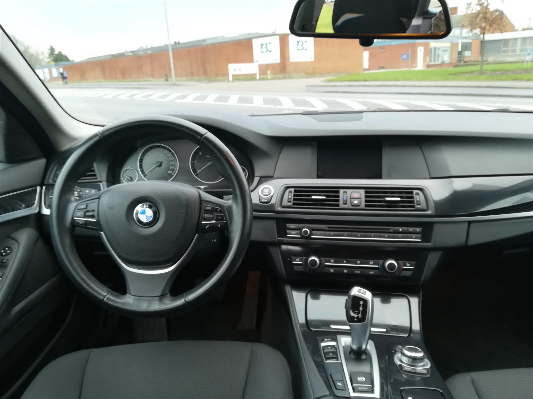 Billede af BMW 520d Touring 2,0 D 184HK Stc 8g Aut.