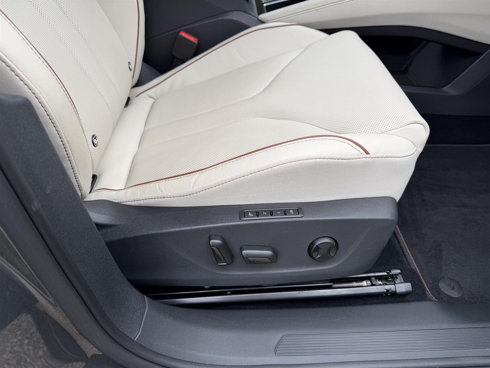 Billede af Skoda Enyaq 85x iV L&K 4x4 286HK 5d Aut.