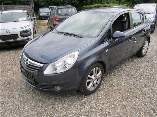 Opel Corsa 1,4 Twinport Cosmo 100HK 5d