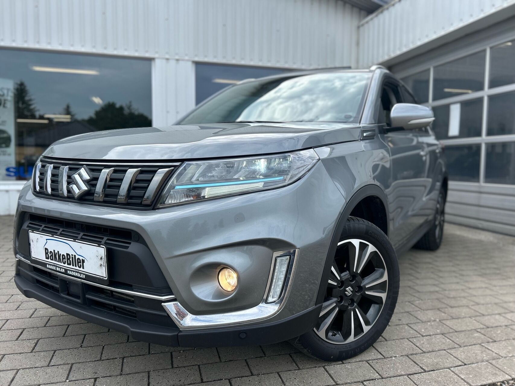 Billede af Suzuki Vitara 1,4 Boosterjet  Mild hybrid Adventure 129HK 5d 6g Aut.