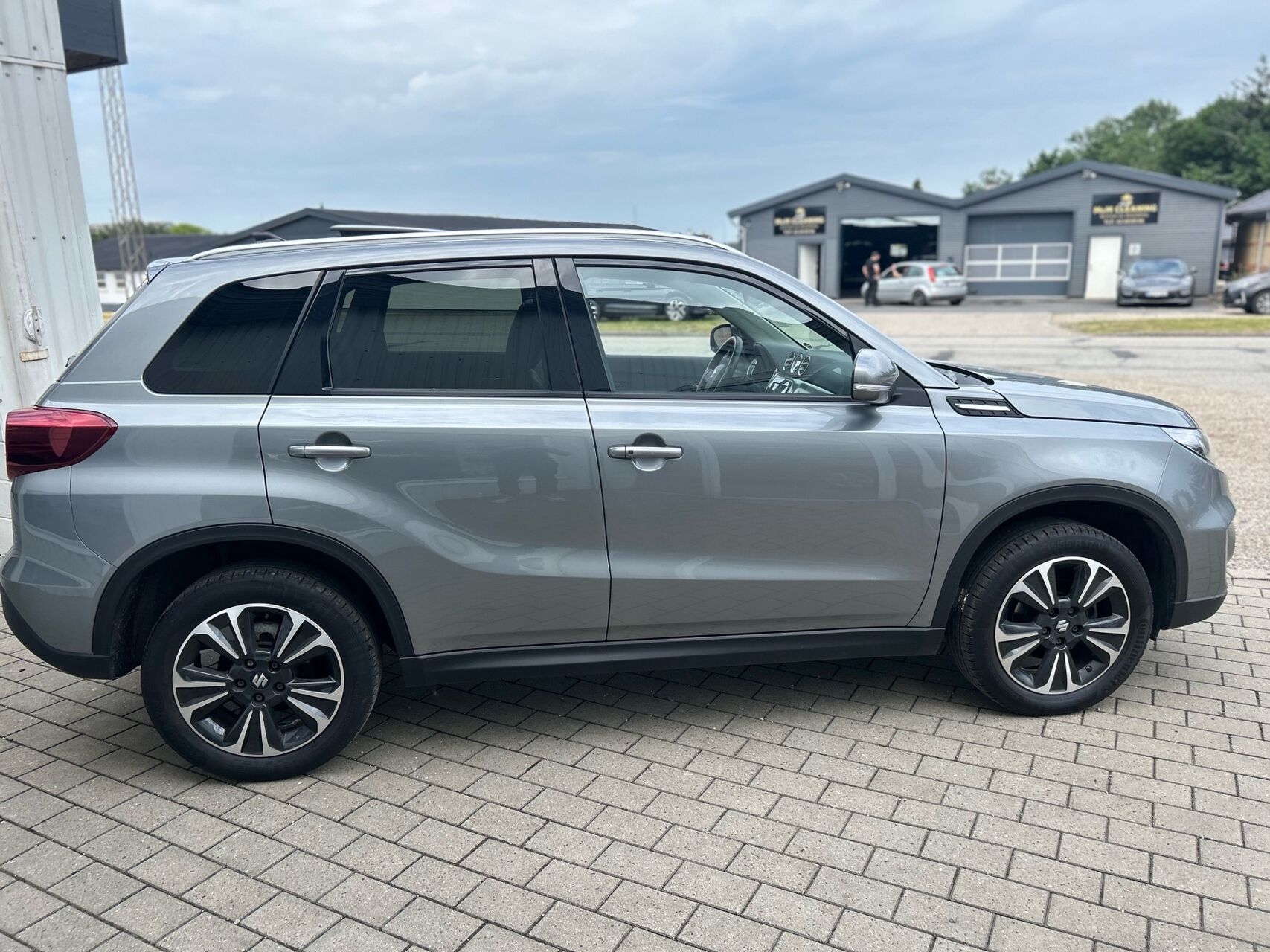 Billede af Suzuki Vitara 1,4 Boosterjet  Mild hybrid Adventure 129HK 5d 6g Aut.