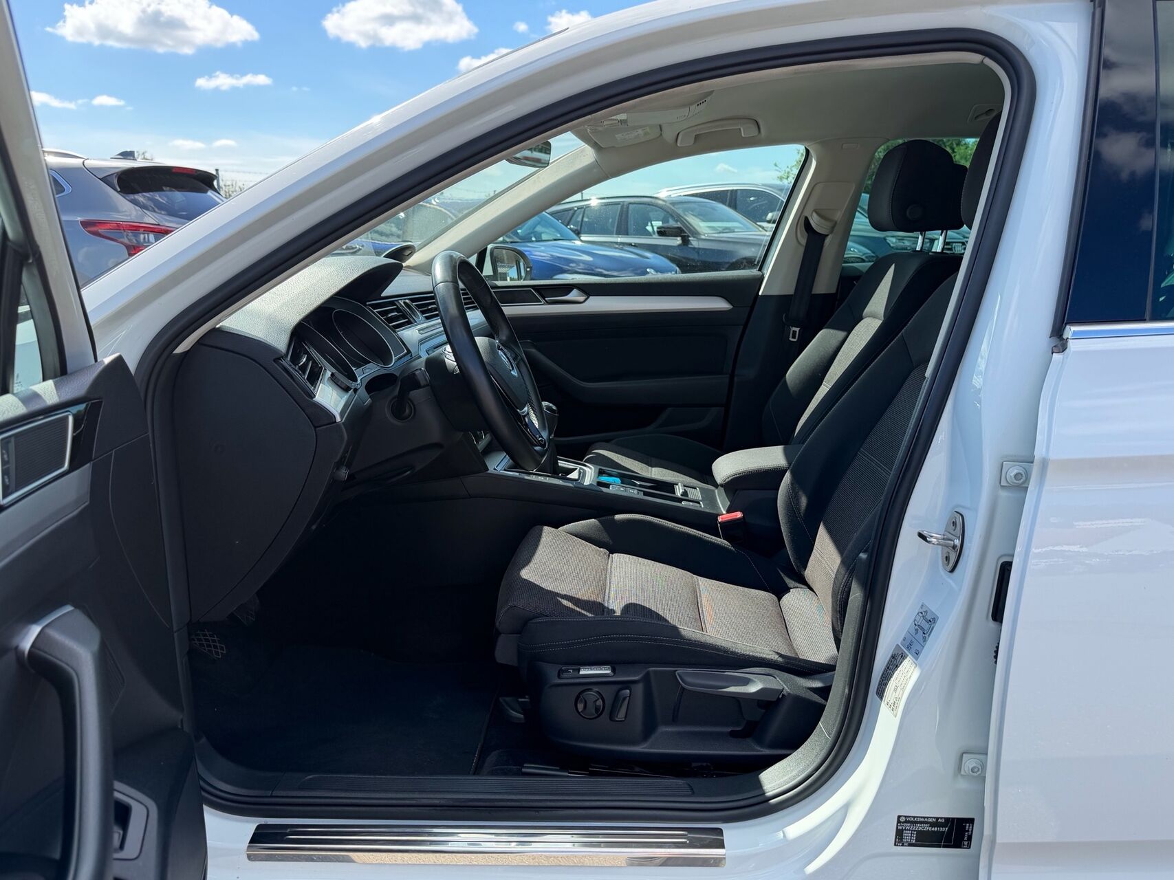 Billede af VW Passat 1,6 TDI BMT Comfortline 120HK 6g
