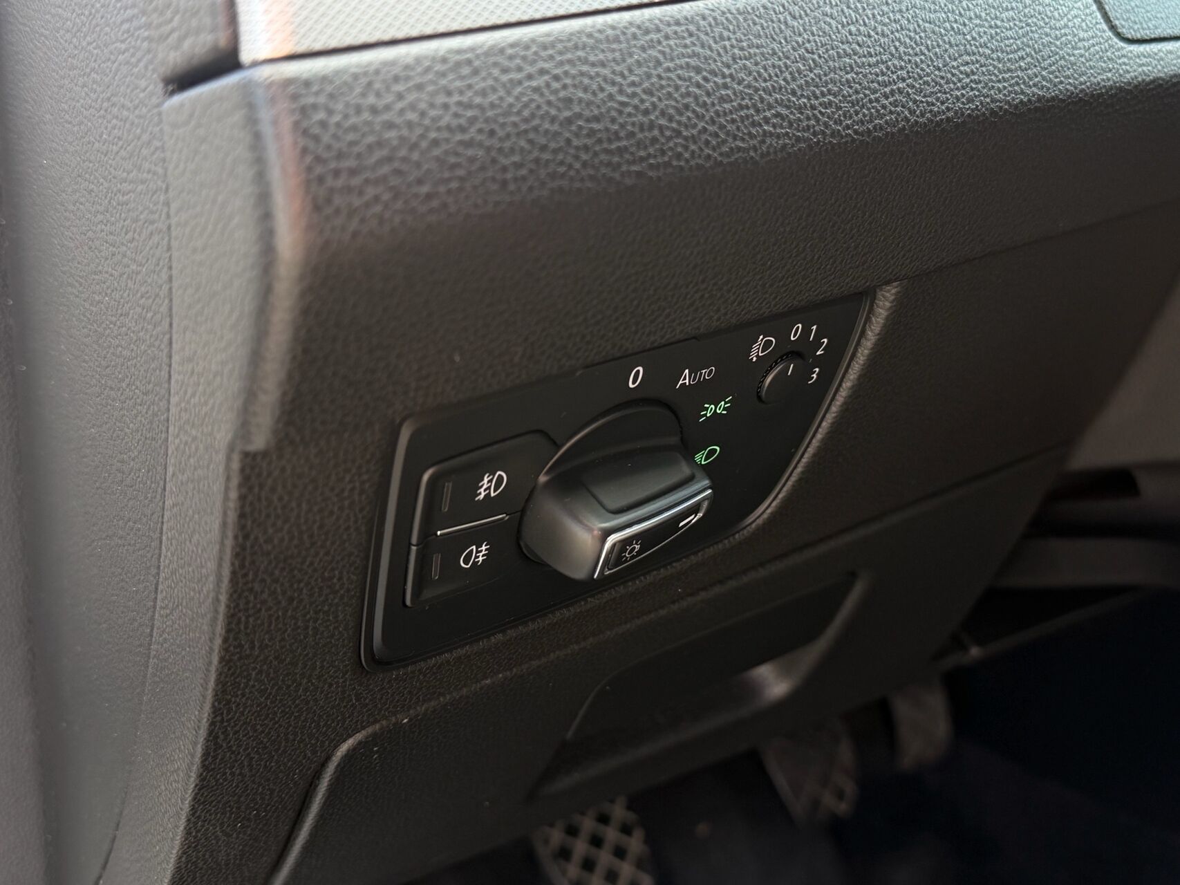 Billede af VW Passat 1,6 TDI BMT Comfortline 120HK 6g