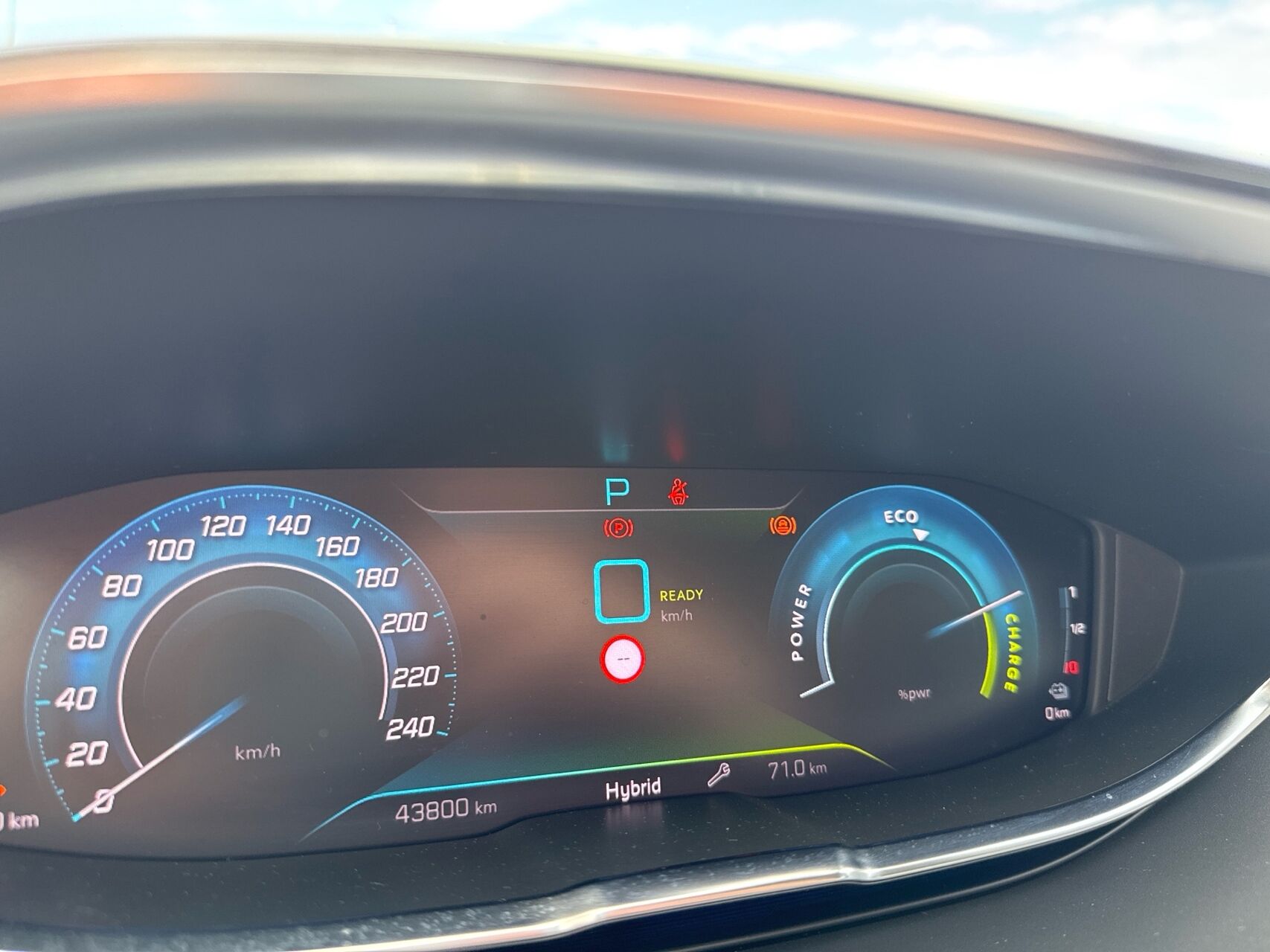 Billede af Peugeot 3008 1,6 PureTech  Plugin-hybrid Allure Pack EAT8 225HK 5d 8g Aut.