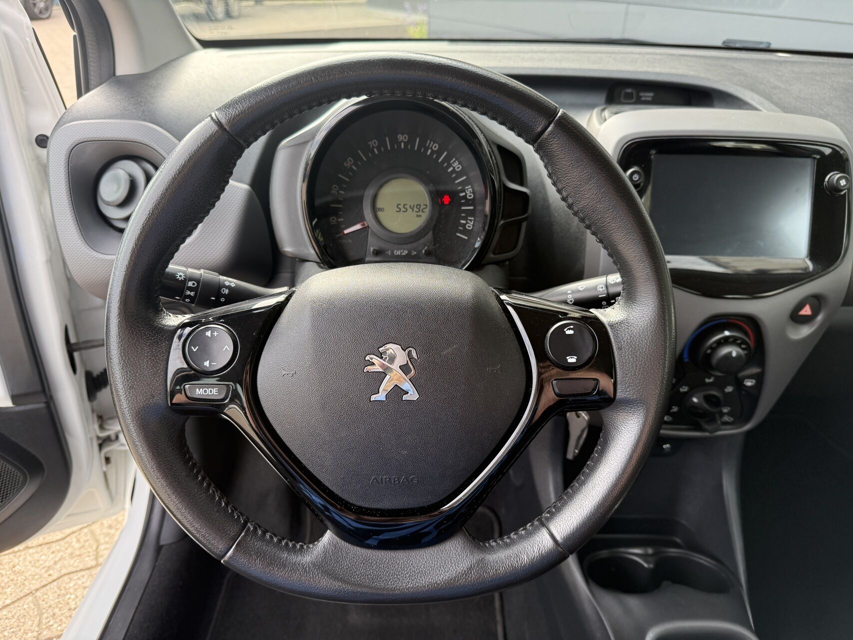Billede af Peugeot 108 1,0 e-Vti Prime 72HK 5d