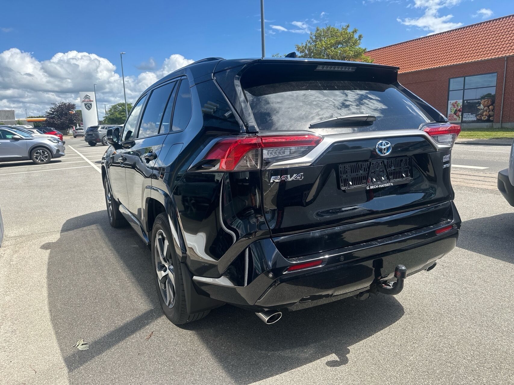 Billede af Toyota RAV4 Plug-in 2,5 Plugin-hybrid H3 Premium AWD 306HK 5d 6g Aut.