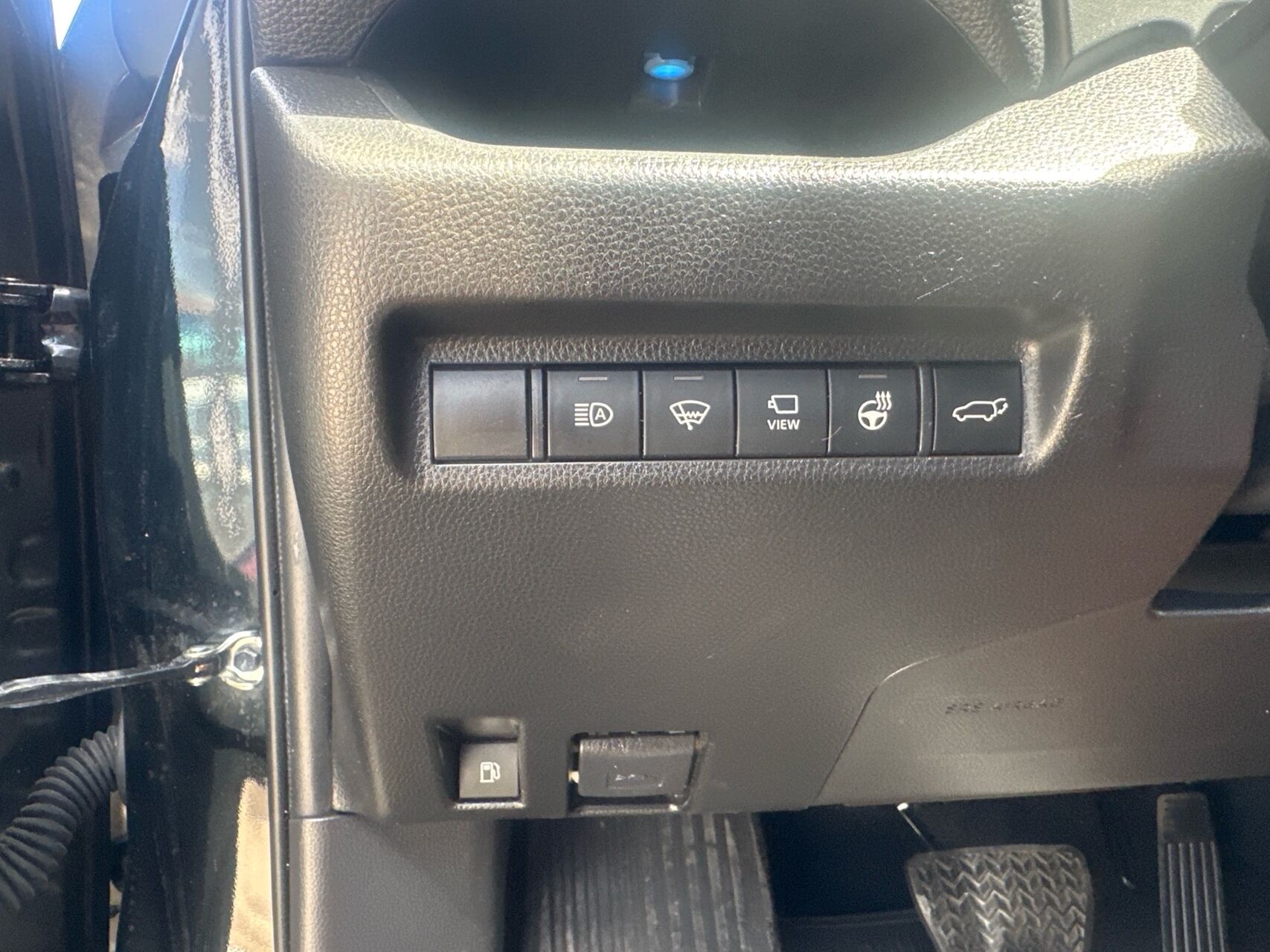 Billede af Toyota RAV4 Plug-in 2,5 Plugin-hybrid H3 Premium AWD 306HK 5d 6g Aut.
