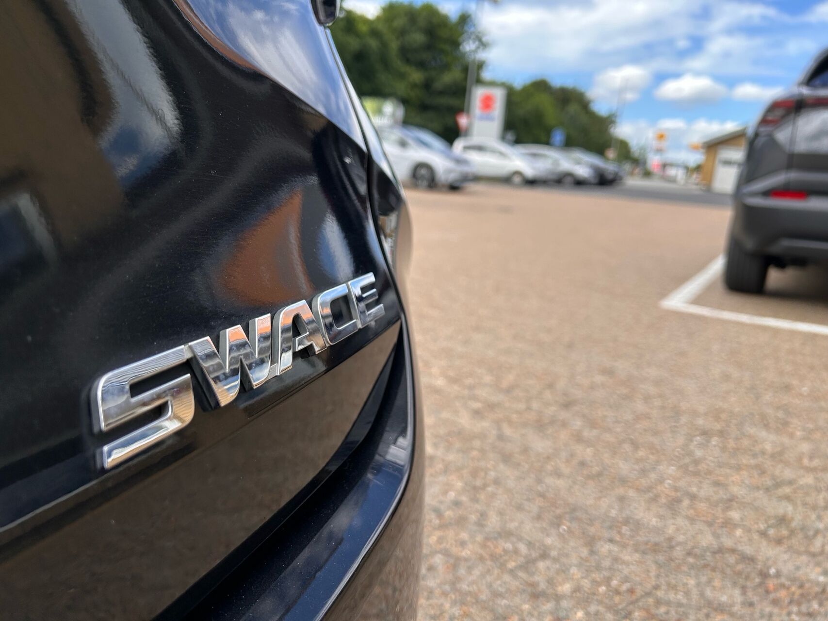 Billede af Suzuki Swace 1,8 Hybrid Active E-CVT 122HK Stc Trinl. Gear