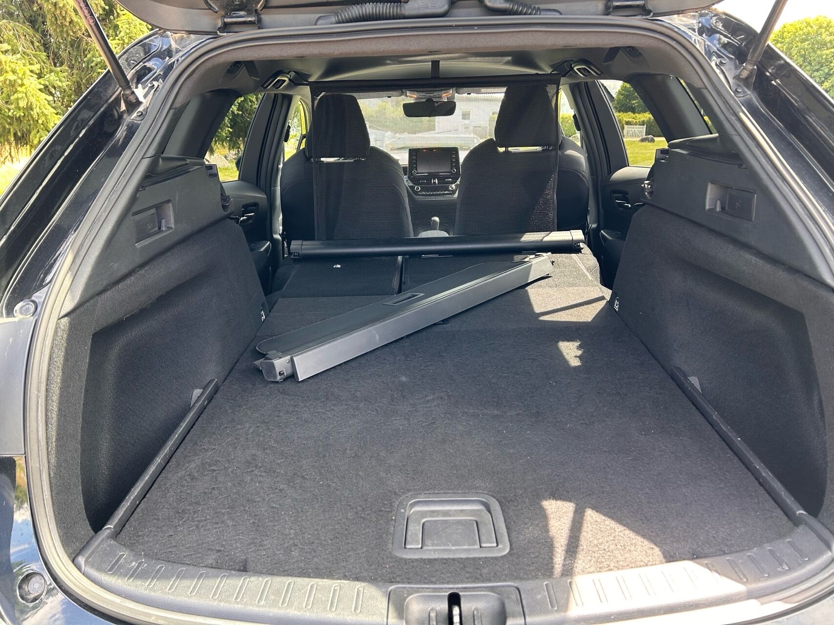 Billede af Suzuki Swace 1,8 Hybrid Active E-CVT 122HK Stc Trinl. Gear