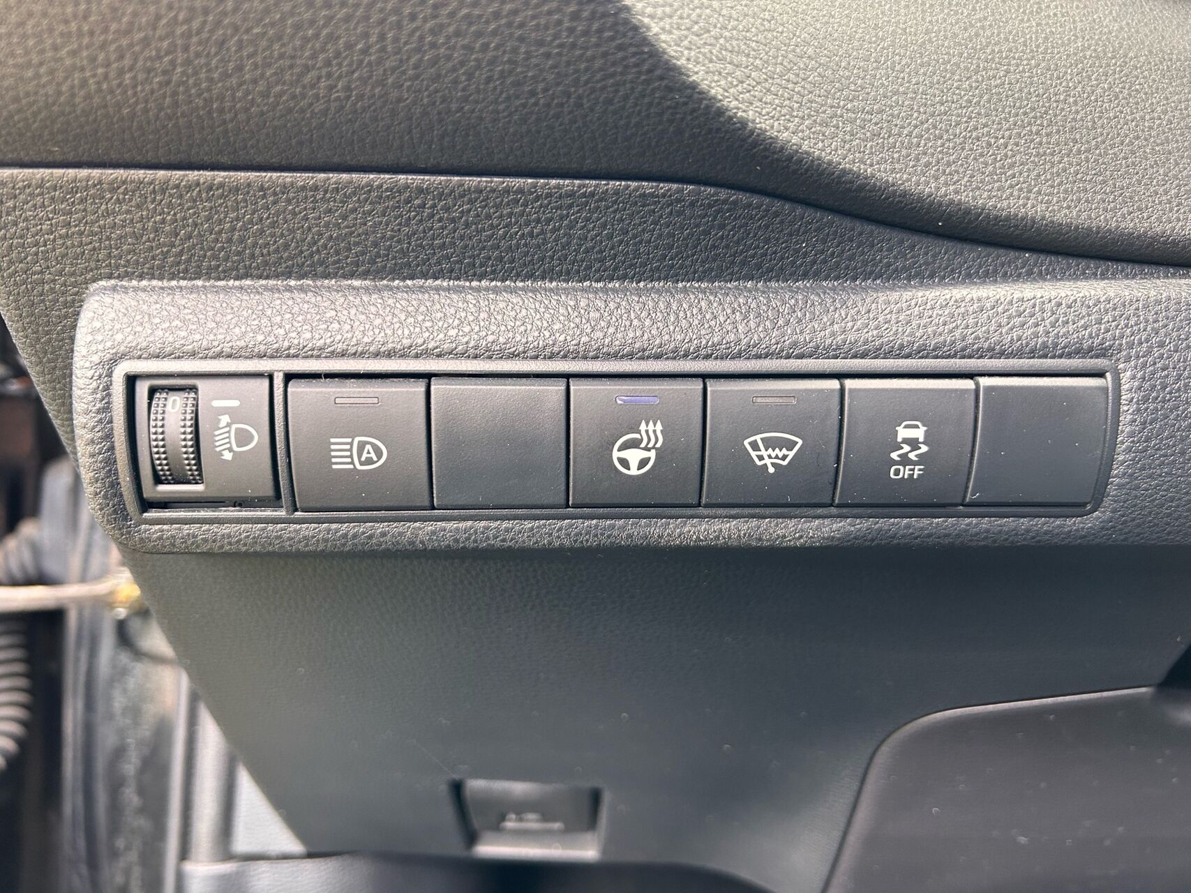 Billede af Suzuki Swace 1,8 Hybrid Active E-CVT 122HK Stc Trinl. Gear
