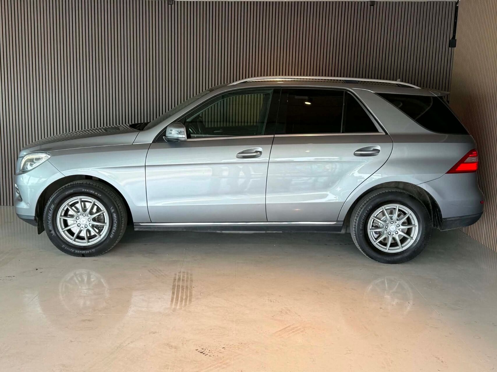 Billede af Mercedes-Benz ML350 d 3,0 Bluetec 4x4 258HK 5d 7g Aut.