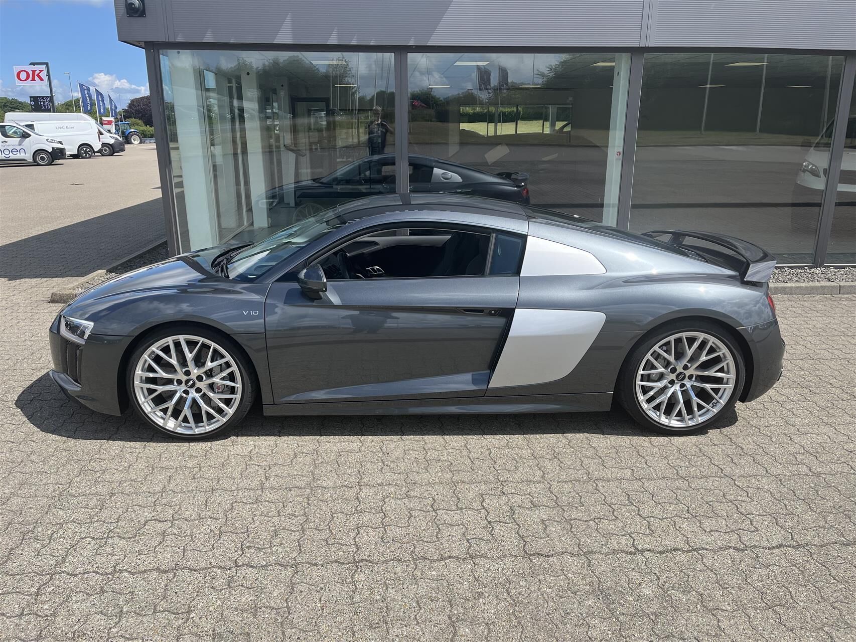 Billede af Audi R8 5,2 V10 Plus FSI Quattro S Tron 610HK 2d 7g Aut.