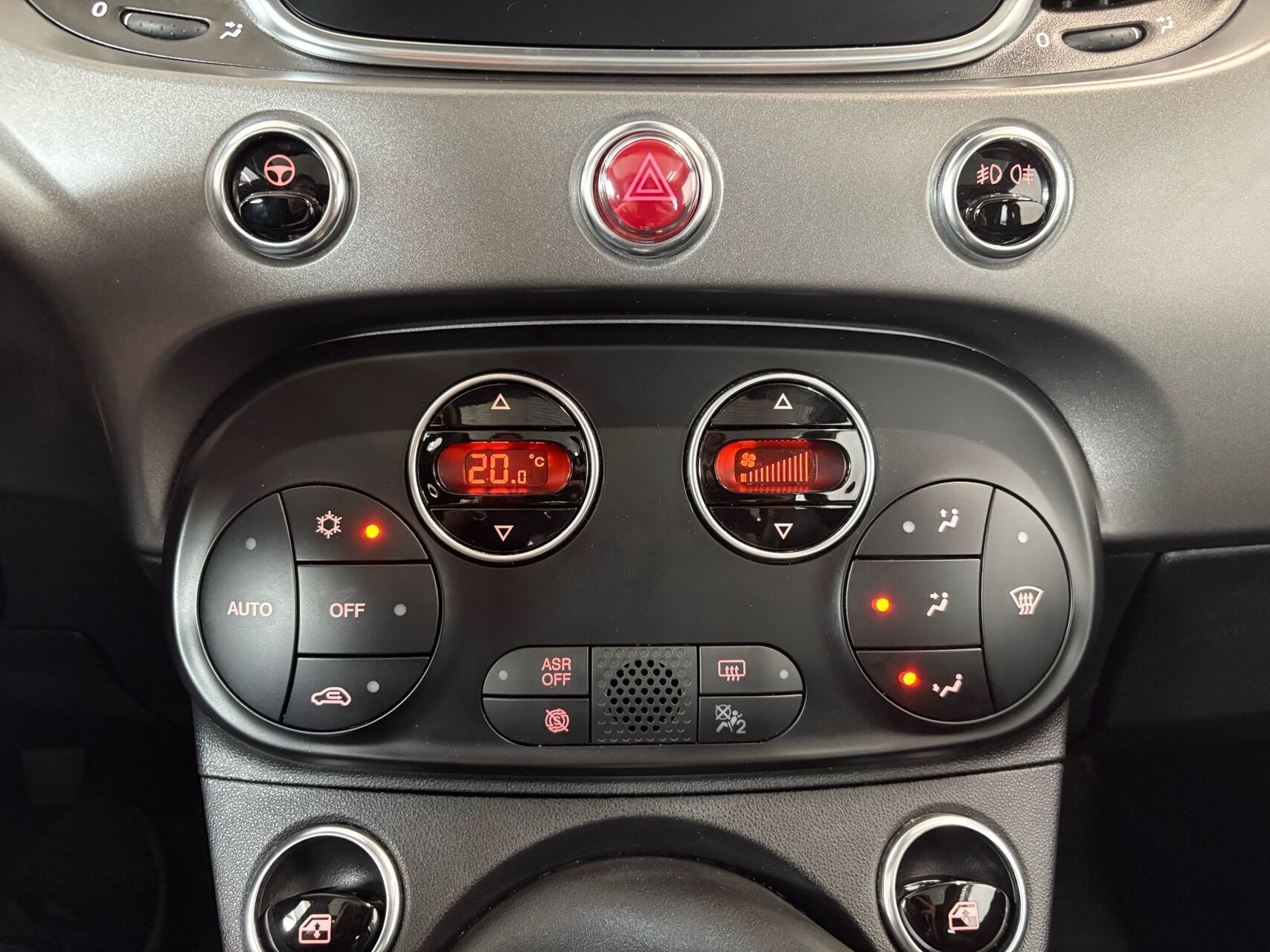 Billede af Fiat 500 1,0 Mild hybrid Sport Pack 70HK 3d 6g