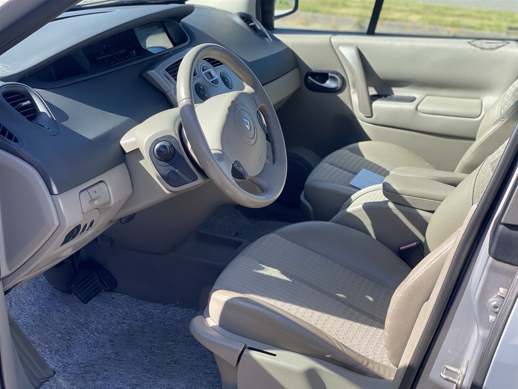 Billede af Renault Grand Scénic 2,0 16V Dynamique 140HK Aut.
