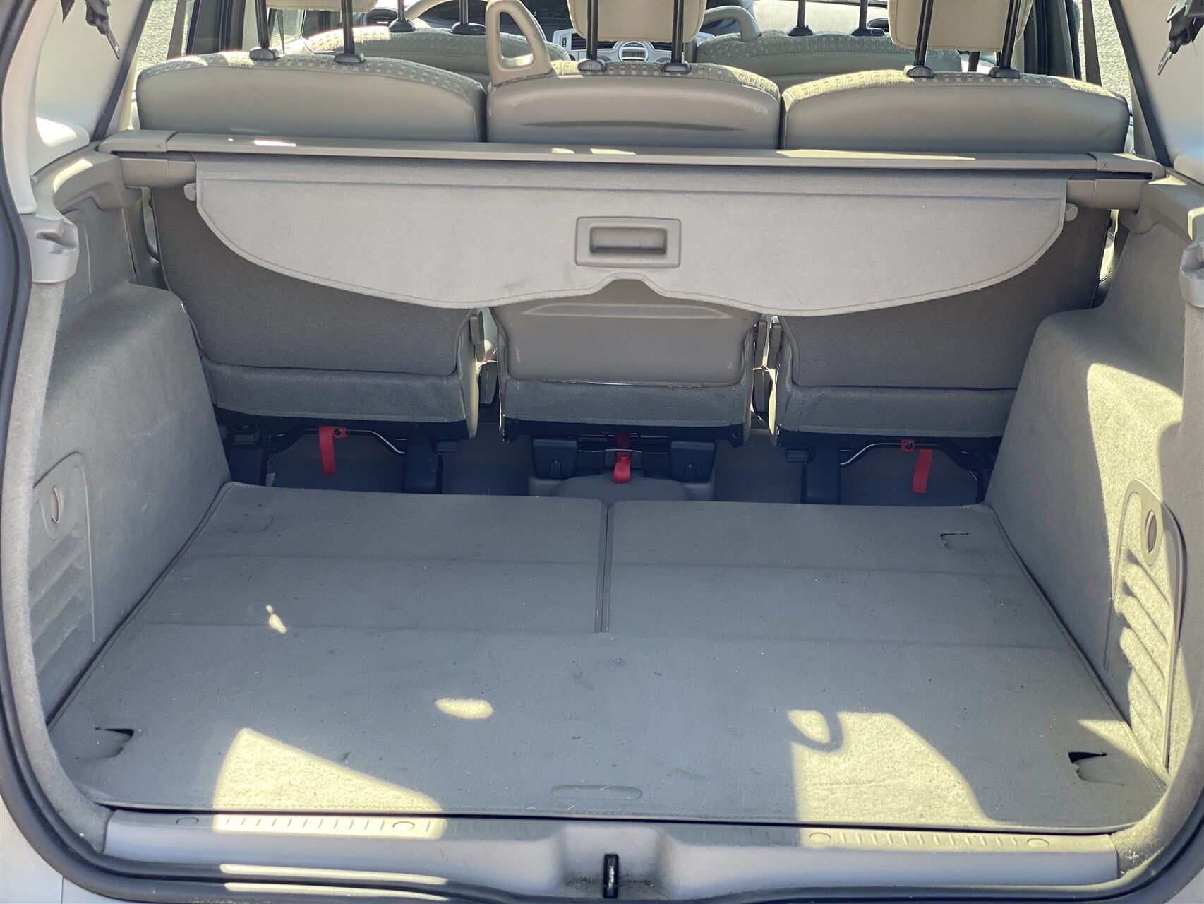 Billede af Renault Grand Scénic 2,0 16V Dynamique 140HK Aut.