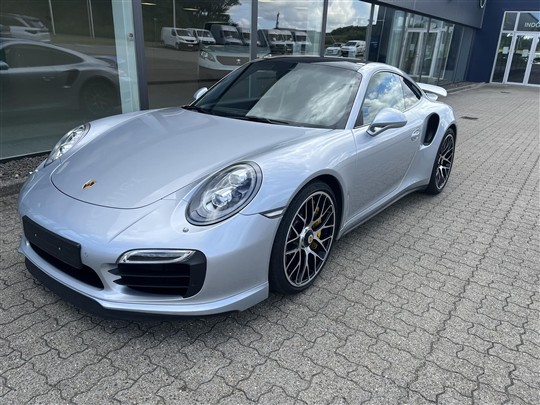 Porsche 911 Turbo S 3,8 4x4 560HK 2d 7g Aut.