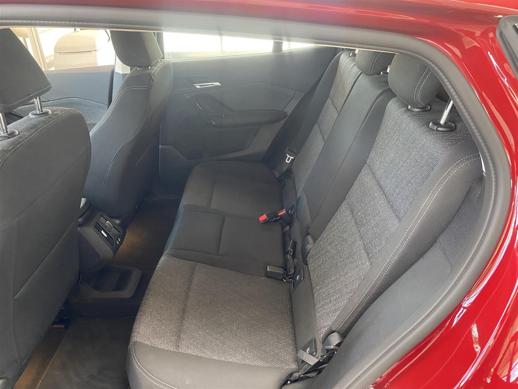Billede af BMW iX2 eDrive20 EL Fully Charged 204HK 5d Aut.