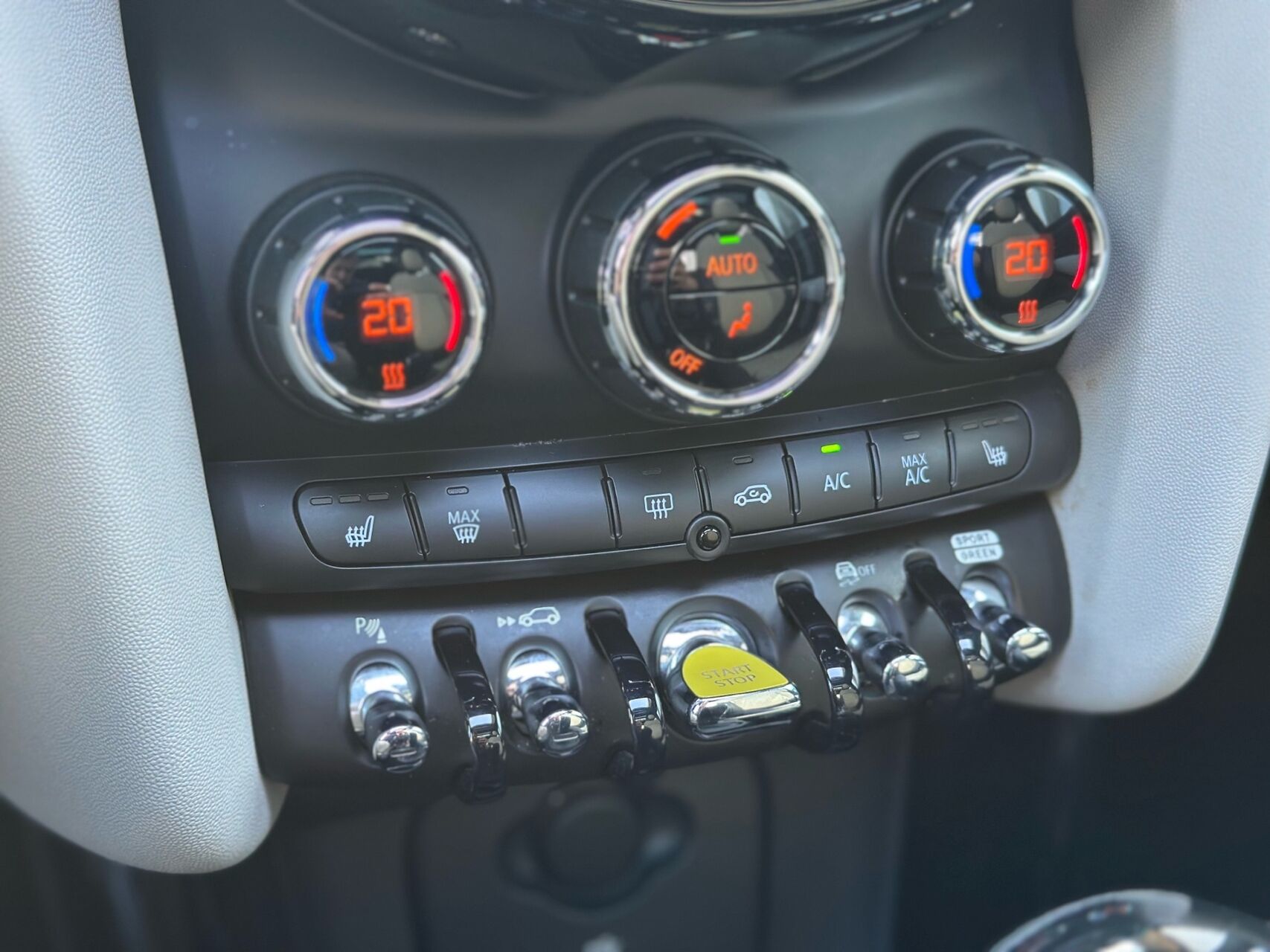 Billede af Mini Cooper SE EL Classic Trim 184HK 3d Aut.