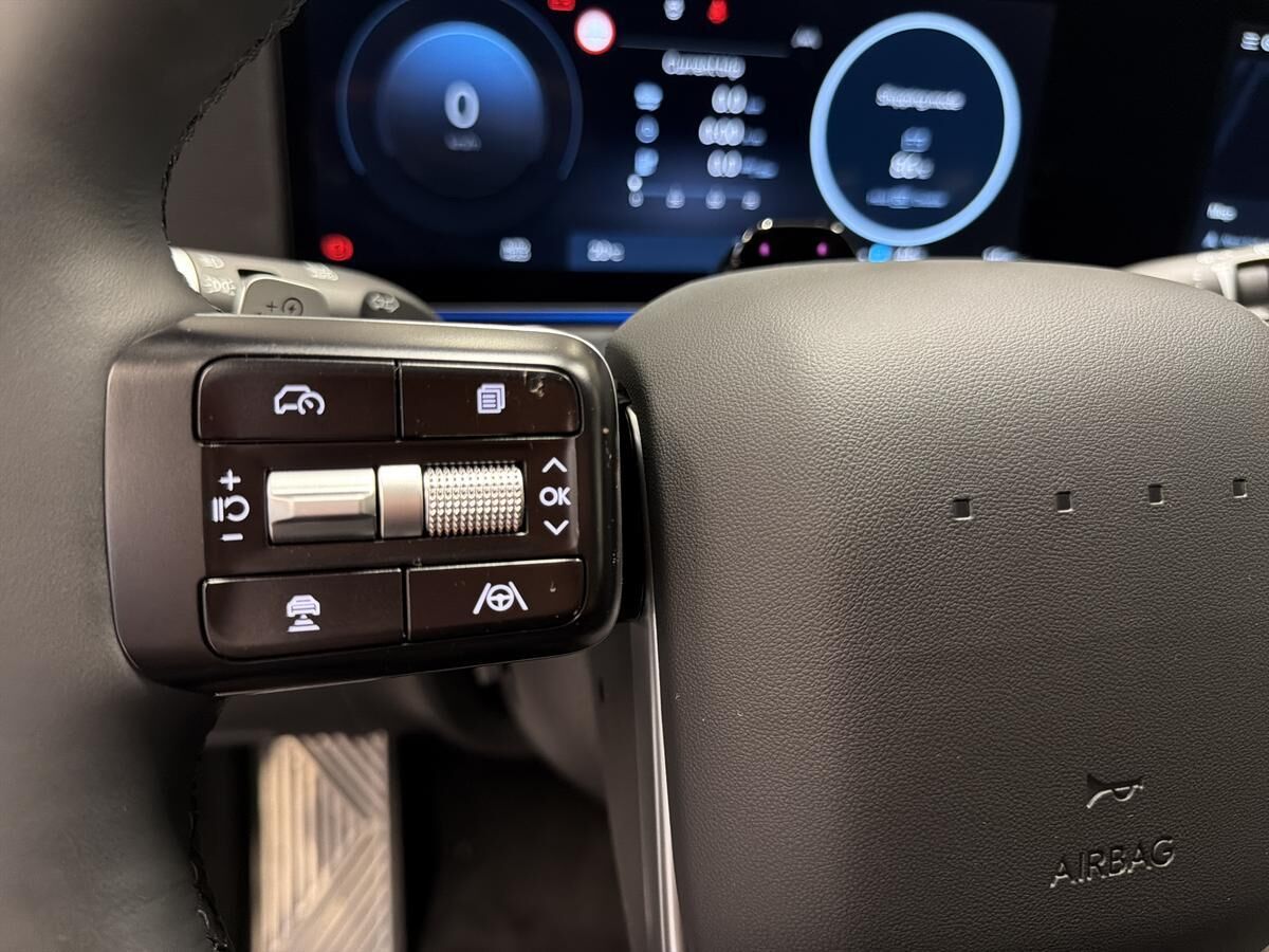 Billede af Hyundai Ioniq 9 7 Sæder Electric 110,3 kWh 4WD 303HK 5d Aut.