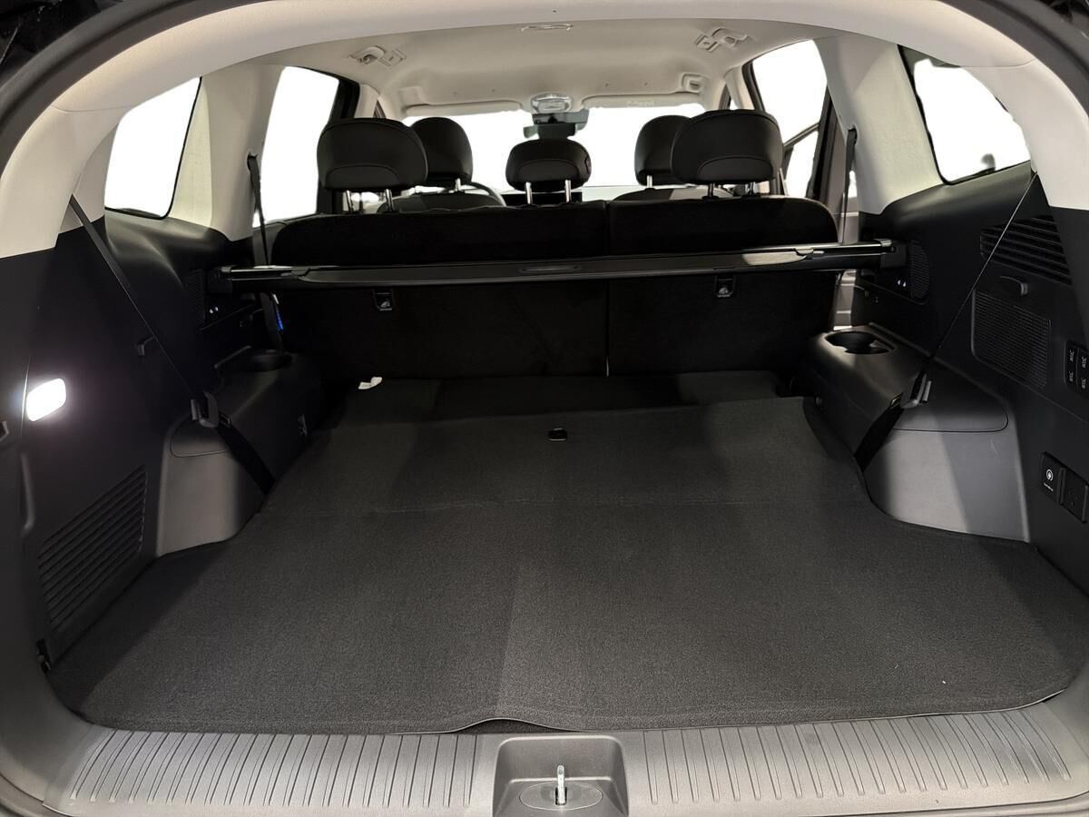Billede af Hyundai Ioniq 9 7 Sæder Electric 110,3 kWh 4WD 303HK 5d Aut.