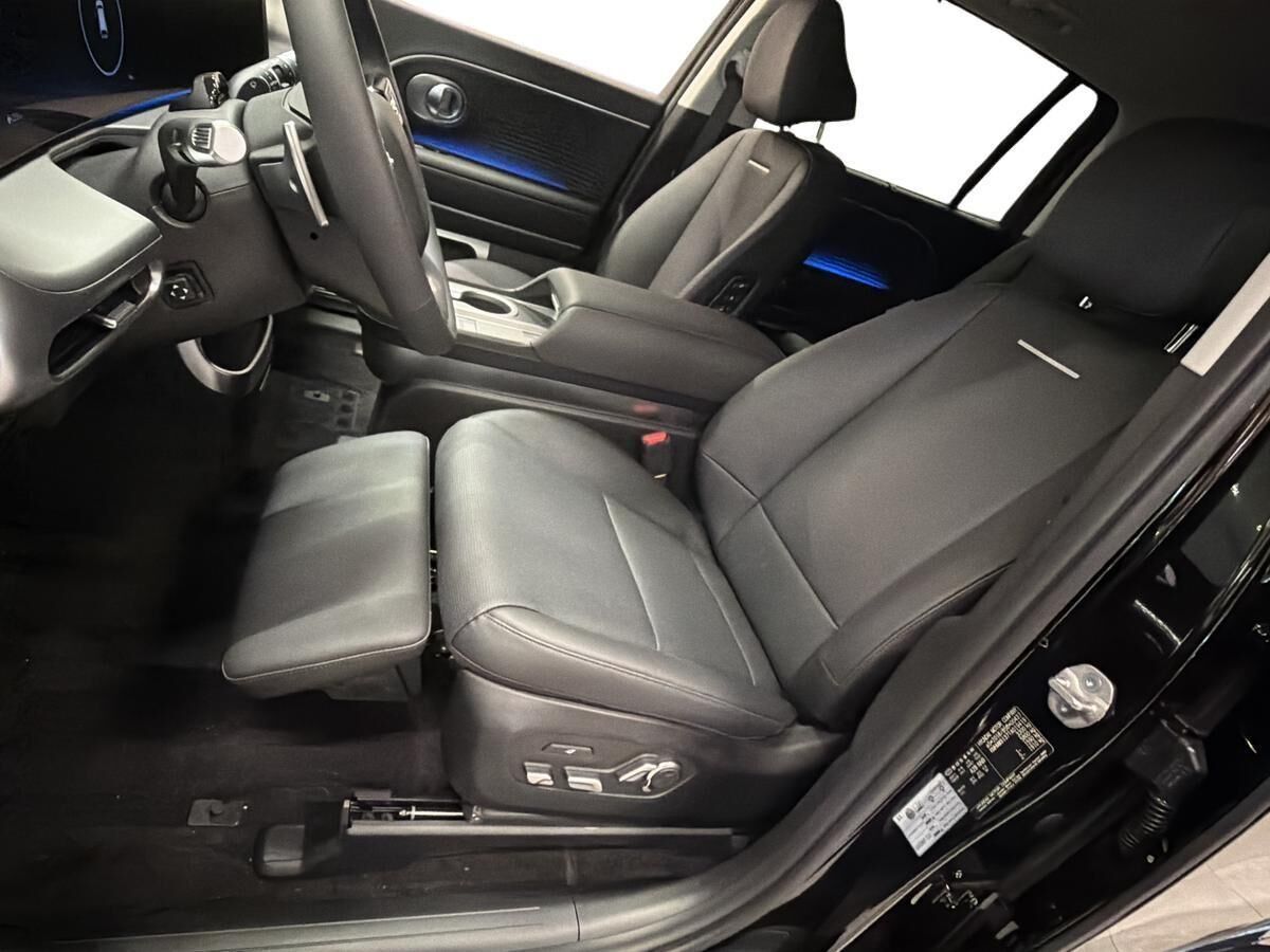 Billede af Hyundai Ioniq 9 7 Sæder Electric 110,3 kWh 4WD 303HK 5d Aut.