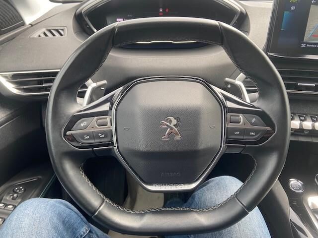 Billede af Peugeot 3008 1,6 PureTech  Plugin-hybrid First Selection EAT8 225HK 5d 8g Aut.