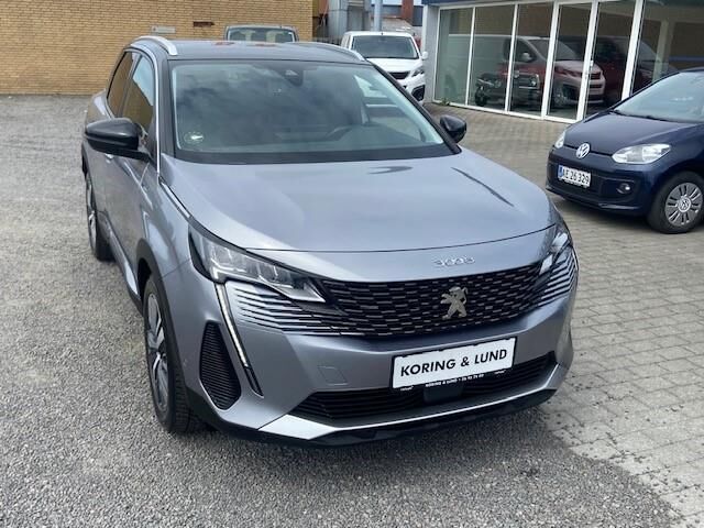 Billede af Peugeot 3008 1,6 PureTech  Plugin-hybrid First Selection EAT8 225HK 5d 8g Aut.