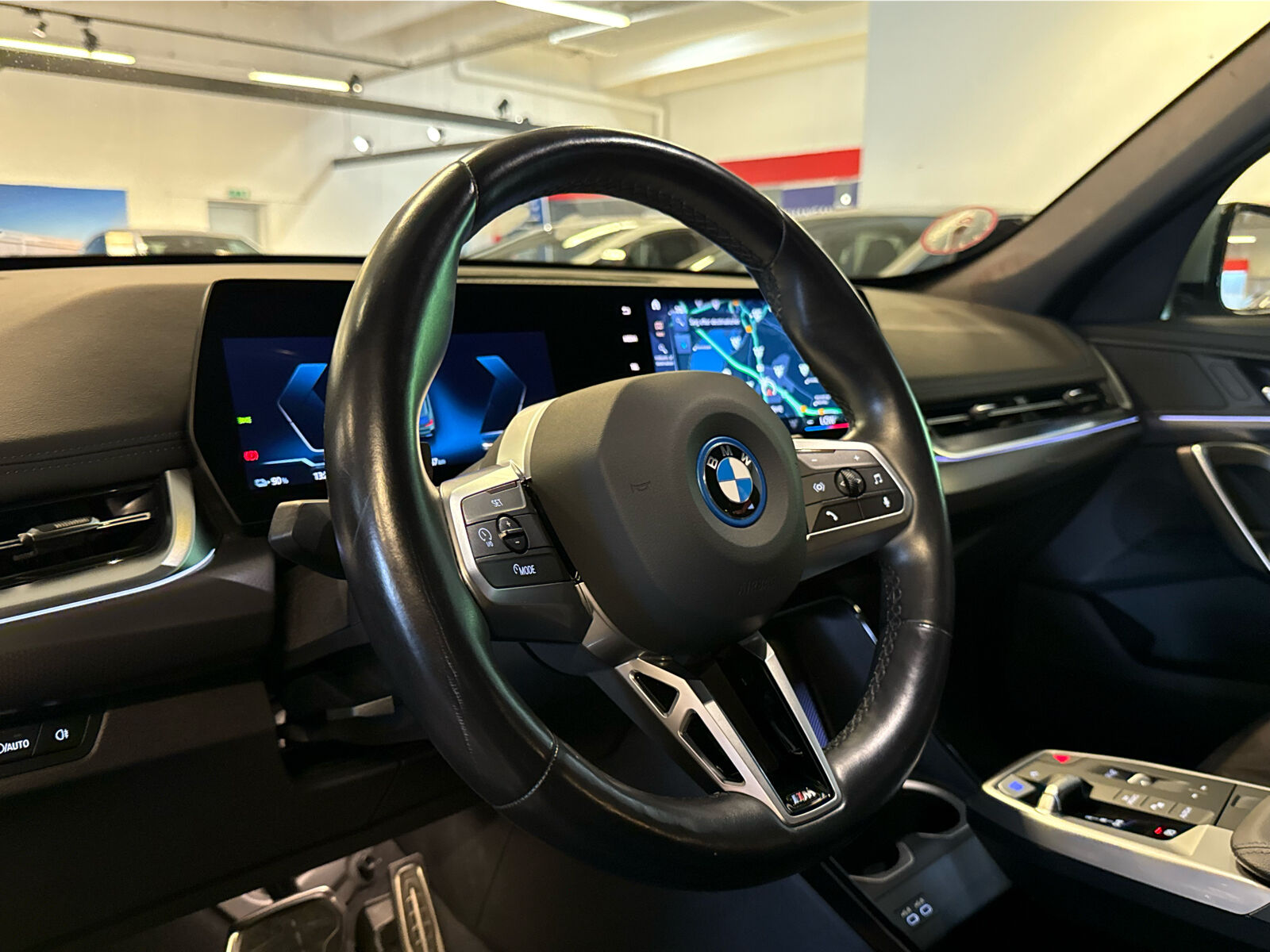 Billede af BMW iX1 xDrive30 EL M-Sport 4x4 313HK 5d Aut.