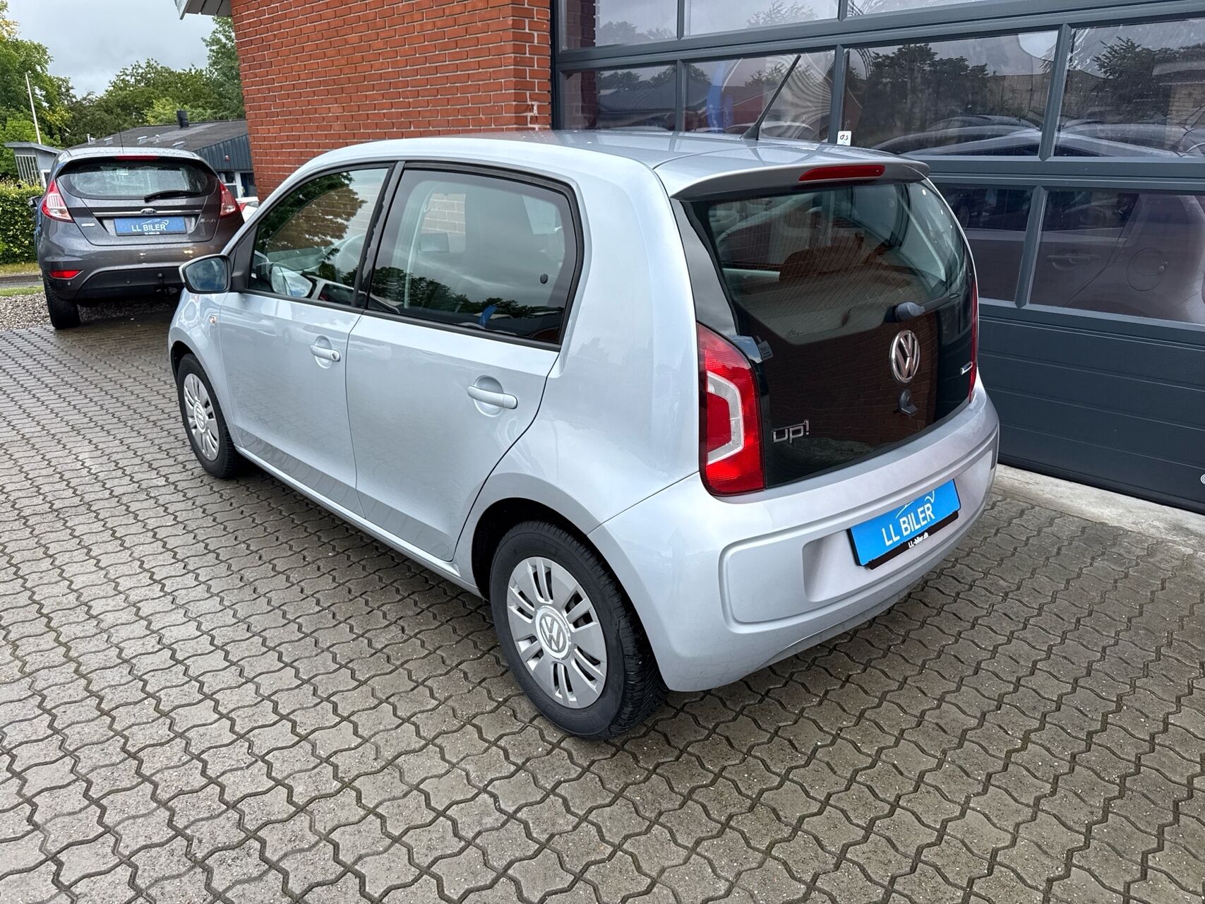 Billede af VW up 1,0 MPI BMT Move 60HK 5d