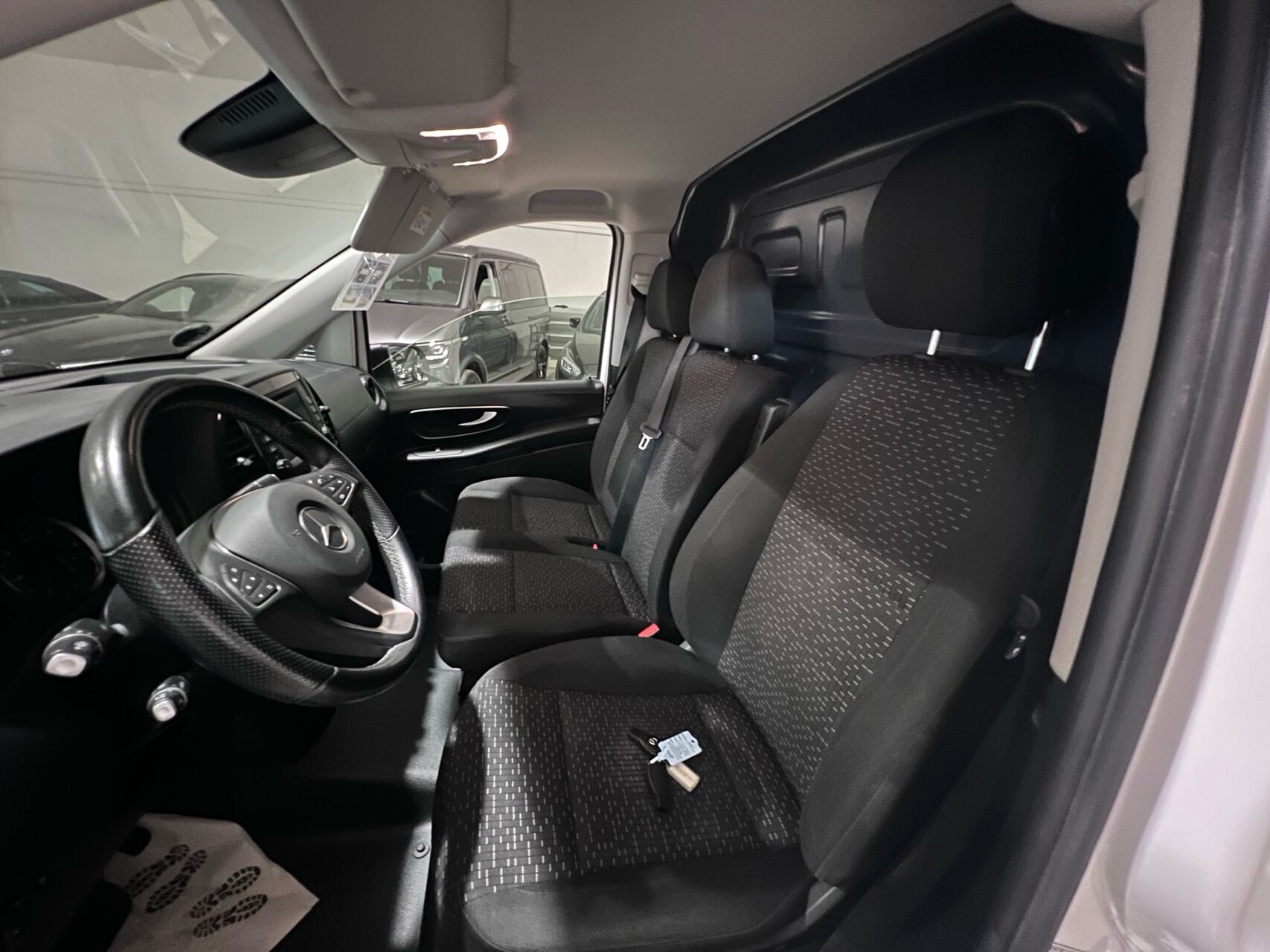Billede af Mercedes-Benz Vito 114 A2 2,0 CDI RWD 9G-Tronic 136HK Van Aut.