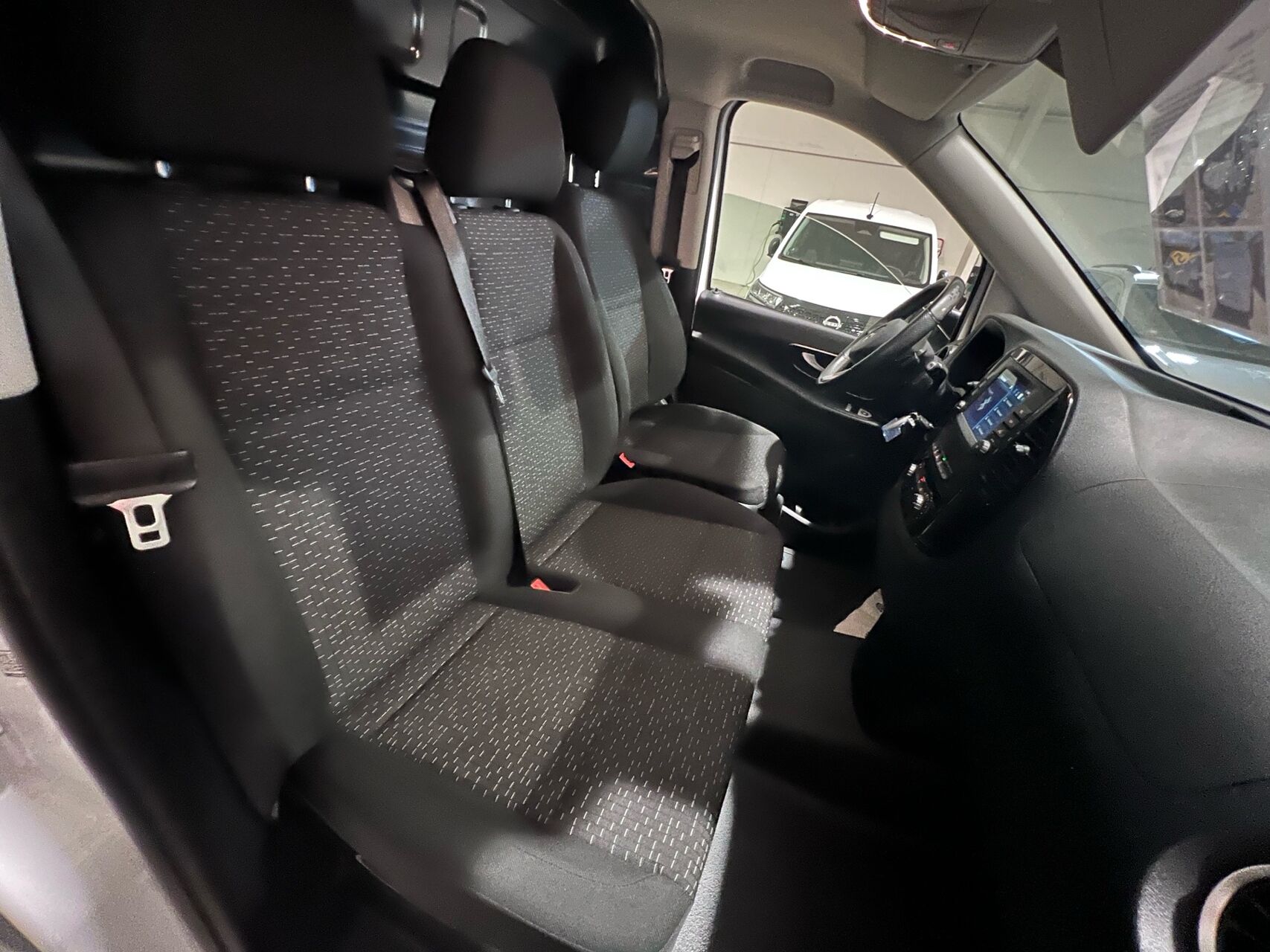 Billede af Mercedes-Benz Vito 114 A2 2,0 CDI RWD 9G-Tronic 136HK Van Aut.