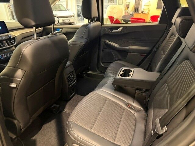 Billede af Ford Kuga 2,5 Plugin-hybrid Titanium X CVT 225HK 5d Trinl. Gear