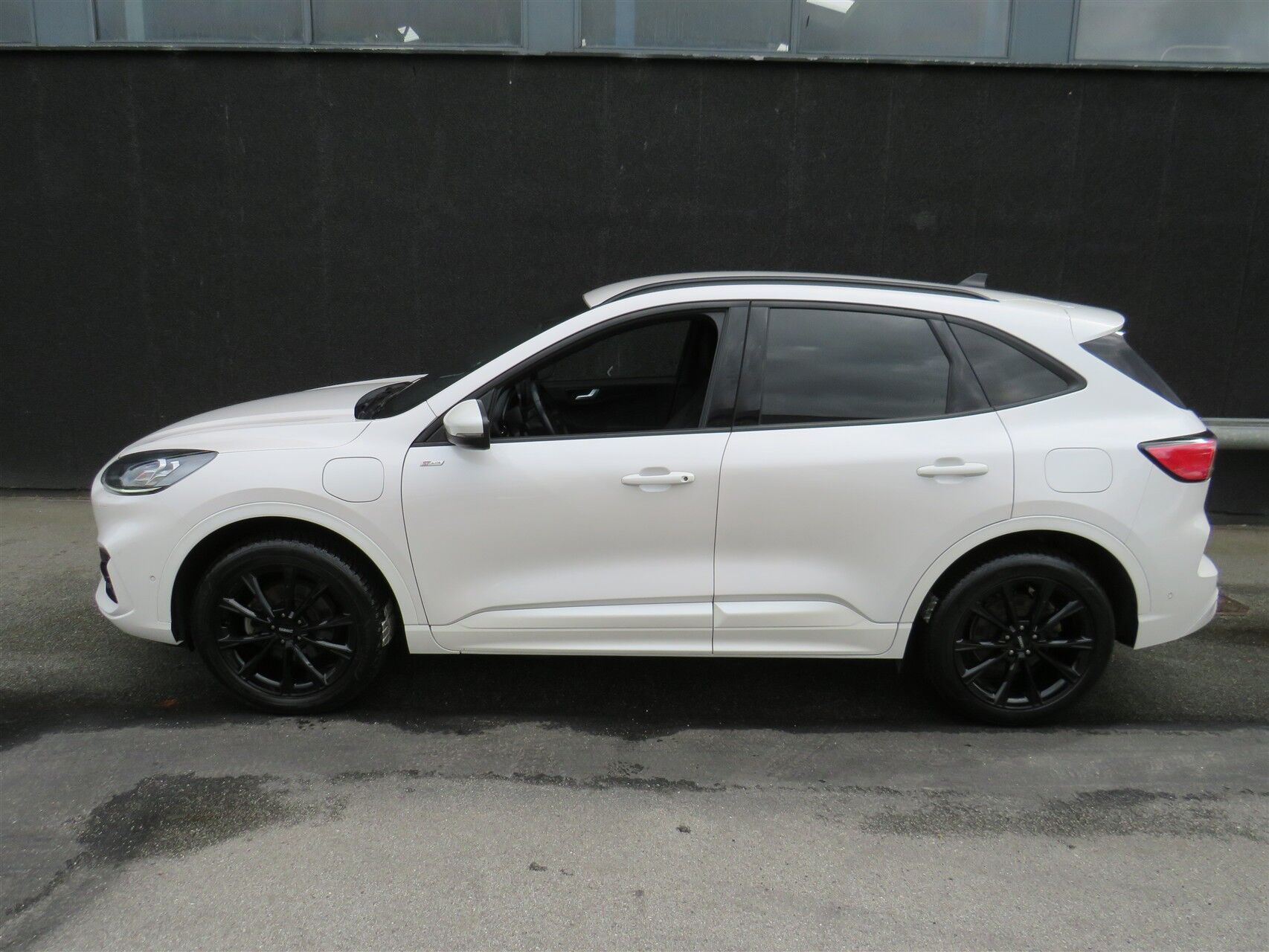 Billede af Ford Kuga 2,5 Plugin-hybrid ST-Line X CVT 225HK 5d Trinl. Gear