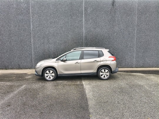Peugeot 2008 1,2 VTi Active 82HK 5d