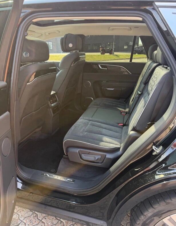 Billede af Hongqi E-HS9 EL Premium 4x4 551HK 5d Aut.