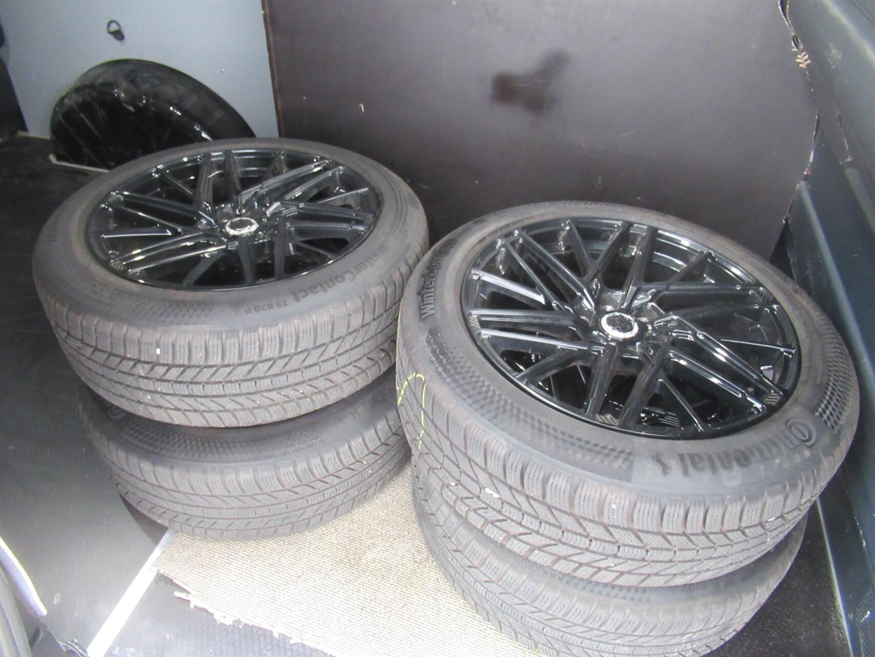 Billede af Ford Transit Custom 320 L2H1 2,0 EcoBlue Sport 170HK Van 8g Aut.